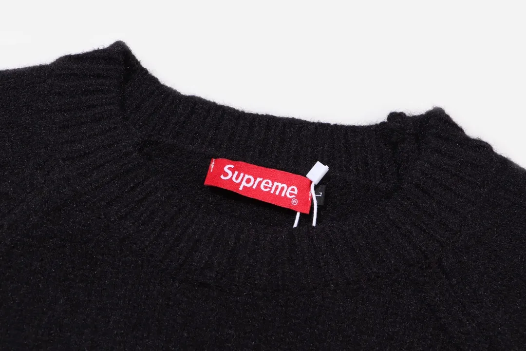P300 Sup supreme chest striped five-pointed star jacquard crew neck sweater Color: black blue green Size: S M L XL XXL