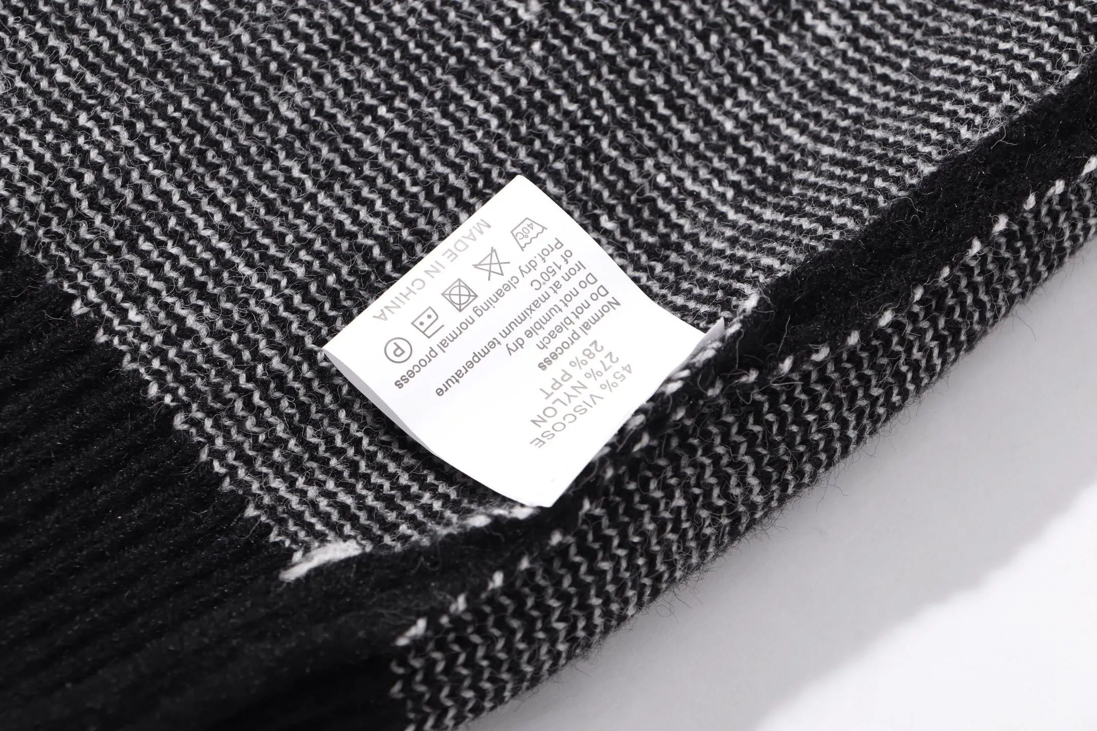 P280 Sup letter cross on the back round neck knitted wool sweater Color: Gray Black Orange Size: S M L XL XXL