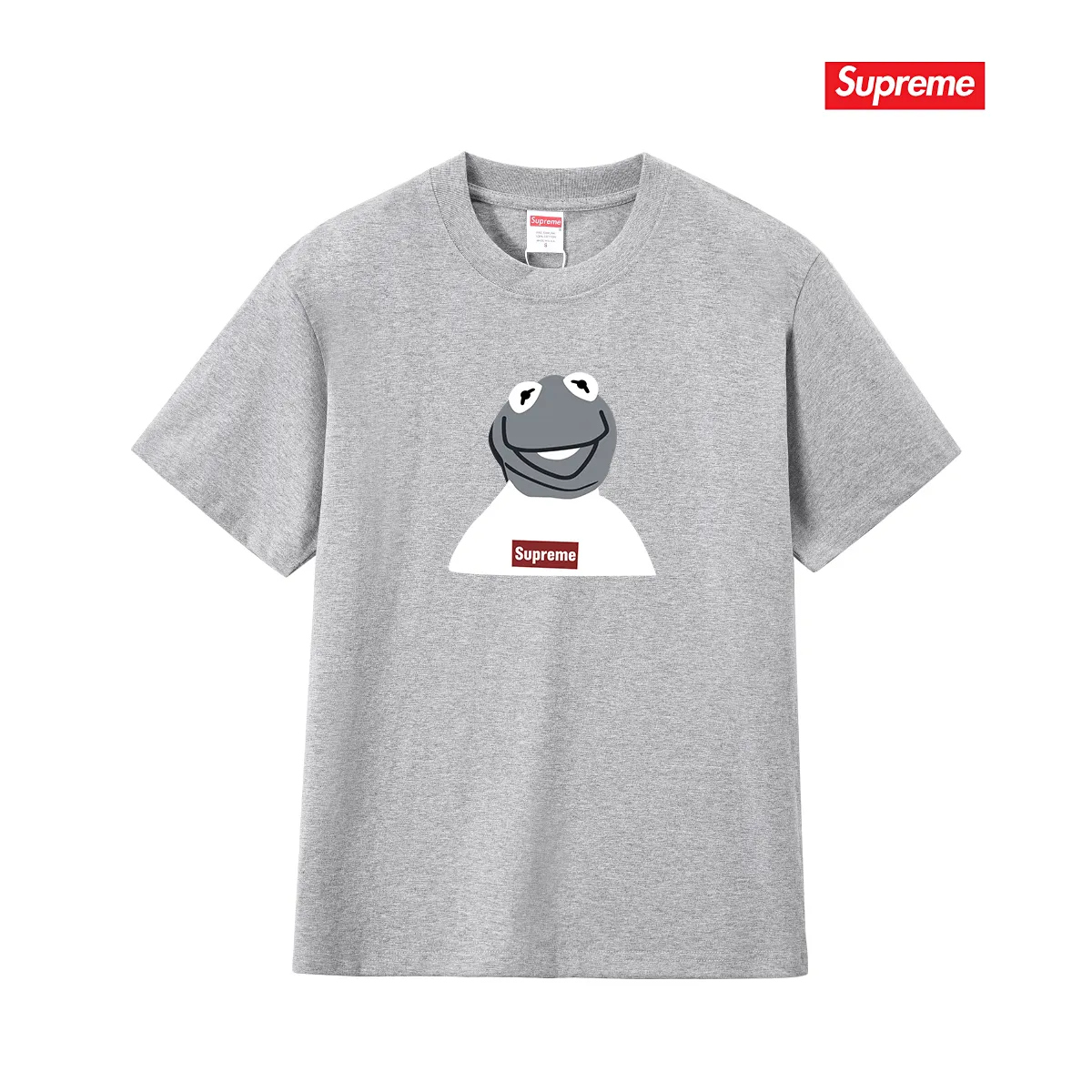S225 P110💰 supreme 08ss kermit Sesame Street frog character photo tee short-sleeved loose fit Made of 260g combed cotton double yarn, all three standards from fabrics to accessories are complete and ZP-imported Matsui company's slurry printing will never crack The whole piece adopts three-needle five-thread process The neckline-shoulder seam-sleeve seam double line, looks more three-dimensional and textured) The same process as the authentic original version, classic version Feel free to compare zp. The whole piece adopts three-needle five-thread craftsmanship (neckline-shoulder seam-sleeve seam double thread, which looks more three-dimensional and textured). It has the same craftsmanship as the original original, classic version. Color: black, white, light gray, pink, navy. Size: S M L XL XXL