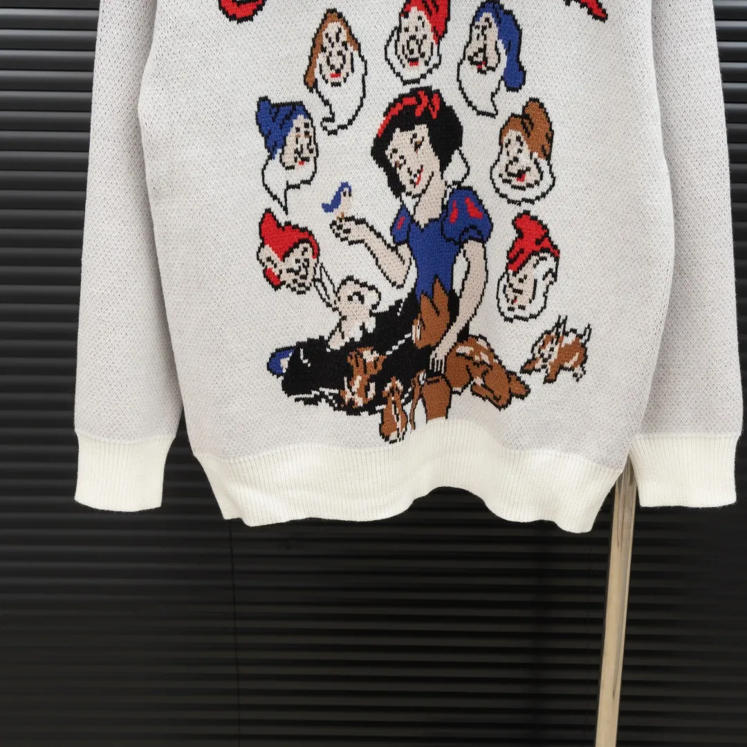 P320 Style: SUPREME Grimm's Fairy Tale Snow White and the Dwarfs Knitted Long-Sleeve Sweater Size: S-XXL Fabric: Wool blend Accessories: Full set of customized original accessories No gender distinction, same style for men and women