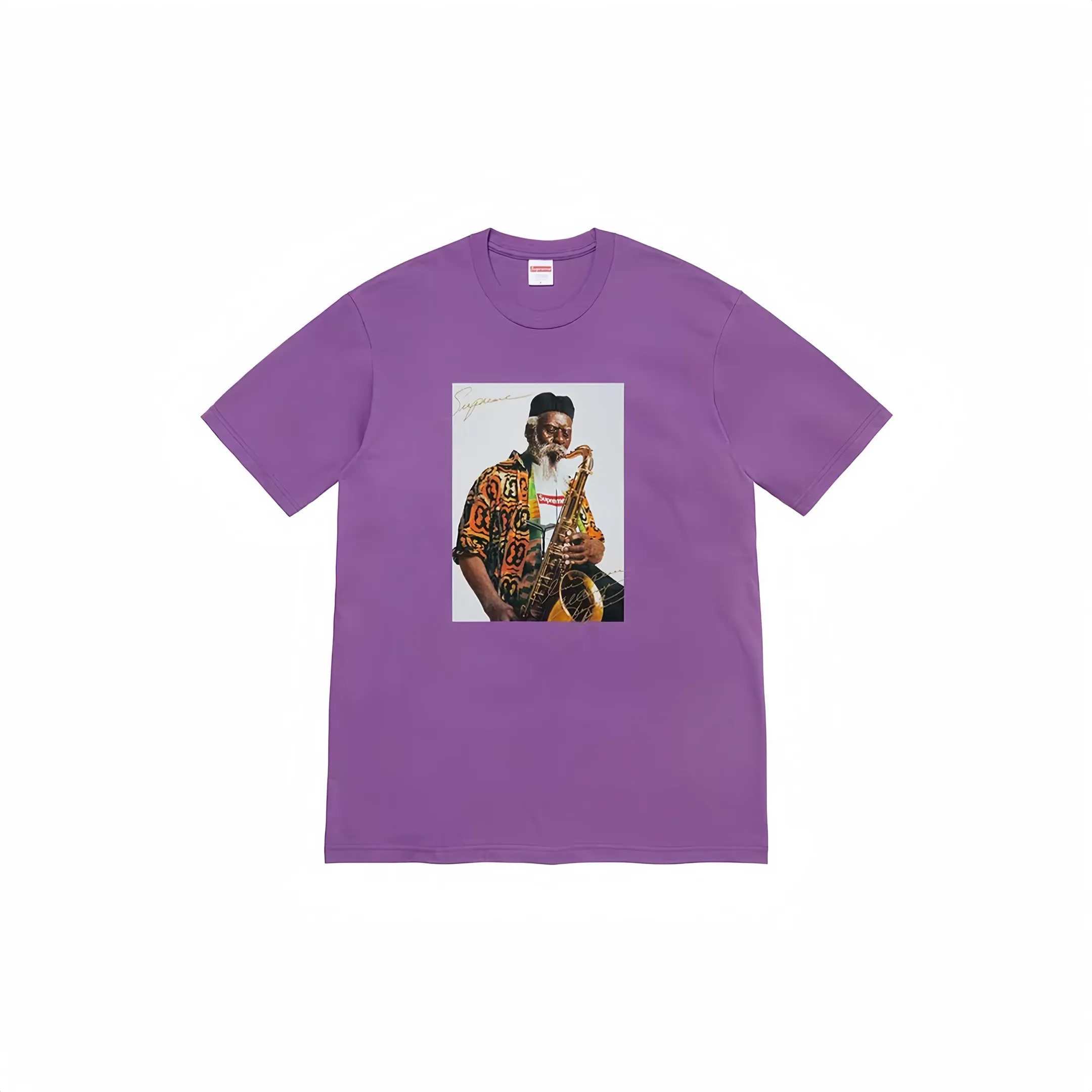 #S34 P110💰 Supreme Pharoah Sanders Tee Saxophone character round neck short-sleeved T-shirt is made of 260 grams of combed cotton double yarn. From fabric to accessories, all three standards are complete and follow ZP. The slurry printing imported from Matsui Company will never crack. The whole piece adopts three-needle and five-thread technology. The neckline-shoulder seam-sleeve seam is double-lined, which looks more three-dimensional and textured.) The same process as the original version, classic version Feel free to compare zp. The whole piece adopts three-needle five-thread craftsmanship (neckline-shoulder seam-sleeve seam double thread, which looks more three-dimensional and textured). It has the same craftsmanship as the original original, classic version. Color: black, white, red, yellow, navy, green, purple. Size: S M L XL XXL
