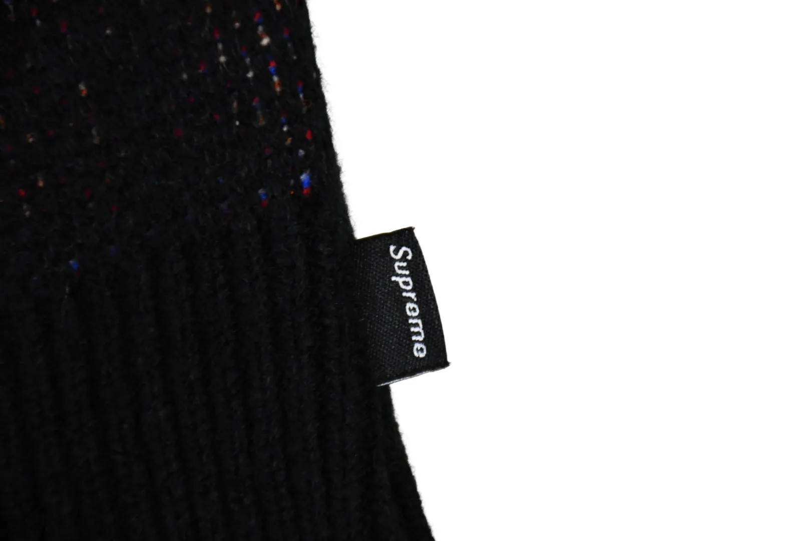 S584💰p350 Top version Supreme 24FW Snow White Snow White fairy tale sweater OS version Same style for men and women Customized YB texture wash mark Wool material: 1/13 wool Weaving method: sesame dot jacquard Number of needles: multi-gauge Machine: German STOLL computerized flat knitting machine Size: S~XL Color: black white