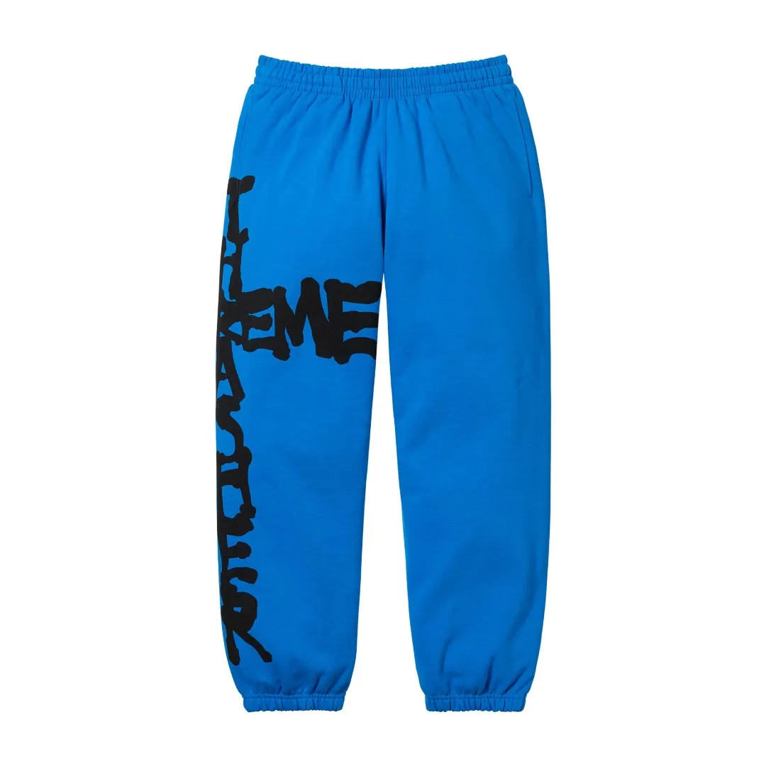 🅿️310 S268 top version SUPREME®/THRASHER® CREWNECK FW24 flame co-branded letter printed plus velvet sweatpants Fabric: ZP assay custom woven and dyed pure cotton 460G plus velvet main fabric horizontal cutting 520G 2X2 thread Printing: Printing uses thermoset ink printing, also known as plastic ink, or self-adhesive ink. Its ingredients are: mainly composed of polyvinyl chloride (PVC) and phthalates. PVC and phthalates, fixatives, stabilizers, and thickeners are mixed to form thermoset ink. It is not the digital direct printing advertised in the market. The printing texture of thermoset ink is unachievable by digital direct printing. Customized ZP Main label/wash label/tag/packaging bag (equipped with extra large thickened handbag) Size: S~XL