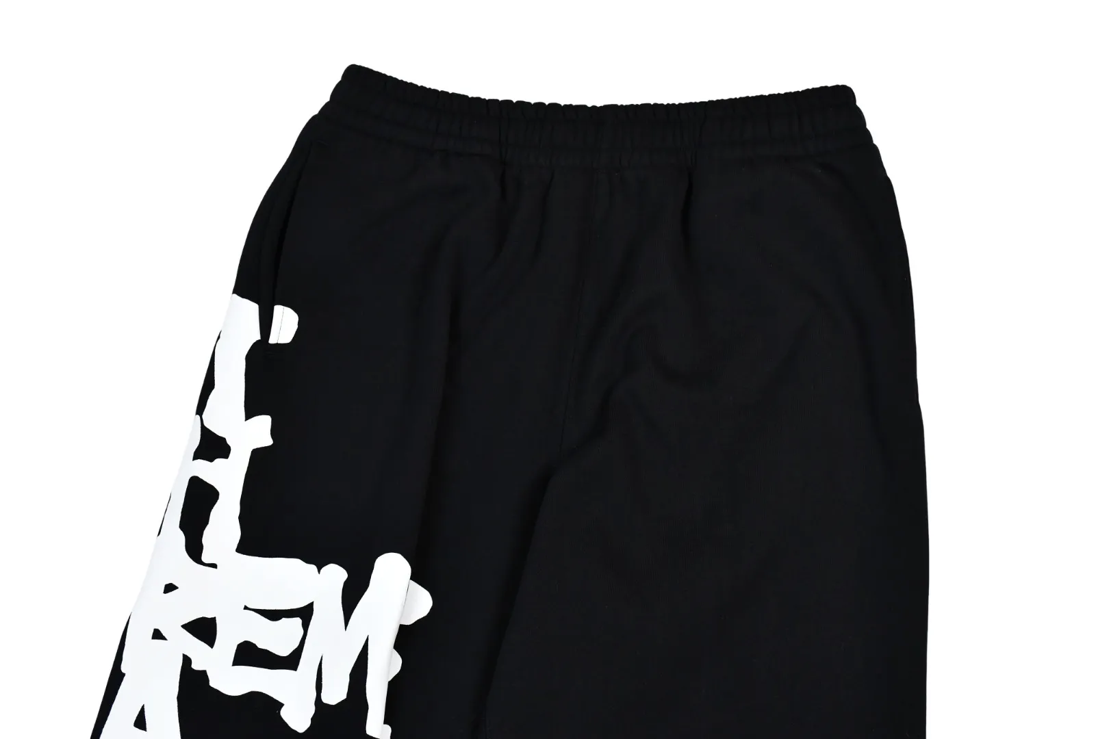 🅿️310 S268 top version SUPREME®/THRASHER® CREWNECK FW24 flame co-branded letter printed plus velvet sweatpants Fabric: ZP assay custom woven and dyed pure cotton 460G plus velvet main fabric horizontal cutting 520G 2X2 thread Printing: Printing uses thermoset ink printing, also known as plastic ink, or self-adhesive ink. Its ingredients are: mainly composed of polyvinyl chloride (PVC) and phthalates. PVC and phthalates, fixatives, stabilizers, and thickeners are mixed to form thermoset ink. It is not the digital direct printing advertised in the market. The printing texture of thermoset ink is unachievable by digital direct printing. Customized ZP Main label/wash label/tag/packaging bag (equipped with extra large thickened handbag) Size: S~XL