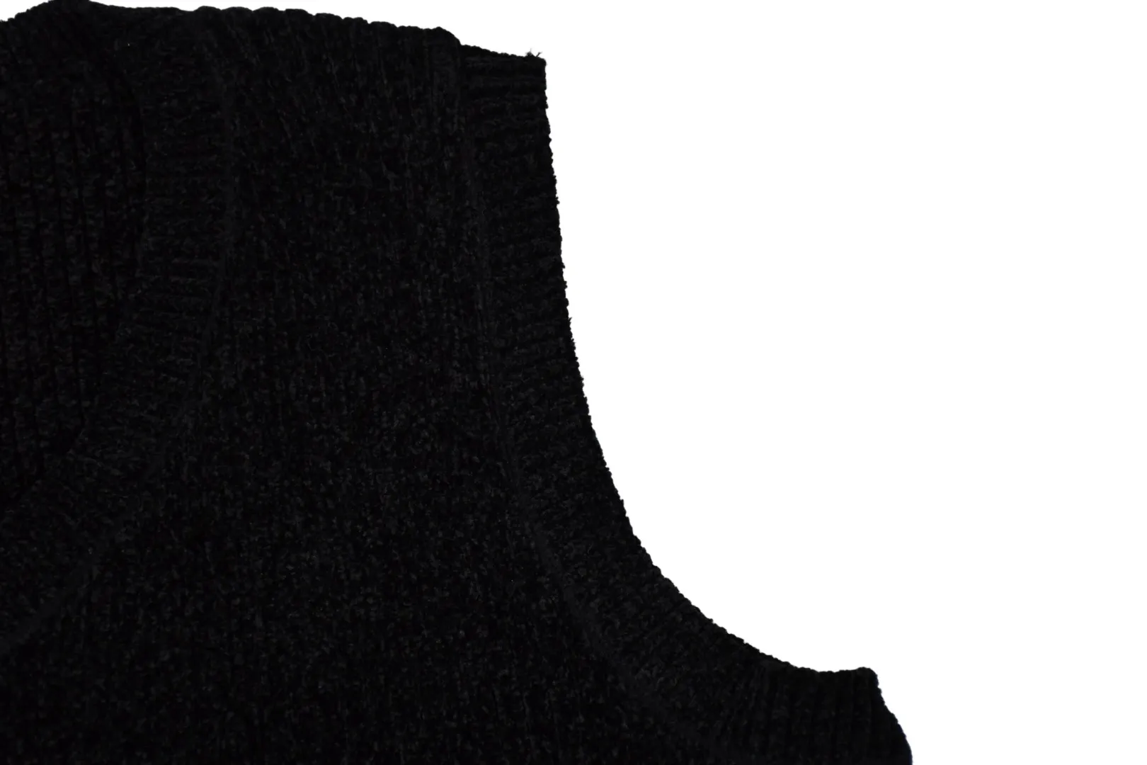 S594💰p260 Top version Supreme 24FW CHENILLE SWEATER VEST Chenille sweater vest OS version Same style for men and women Customized YB texture wash mark Wool: 26 count chenille wool Weaving method: matrix knitting Number of needles: multi-gauge Machine: German STOLL computerized flat knitting machine Size: S~XL Color: black blue