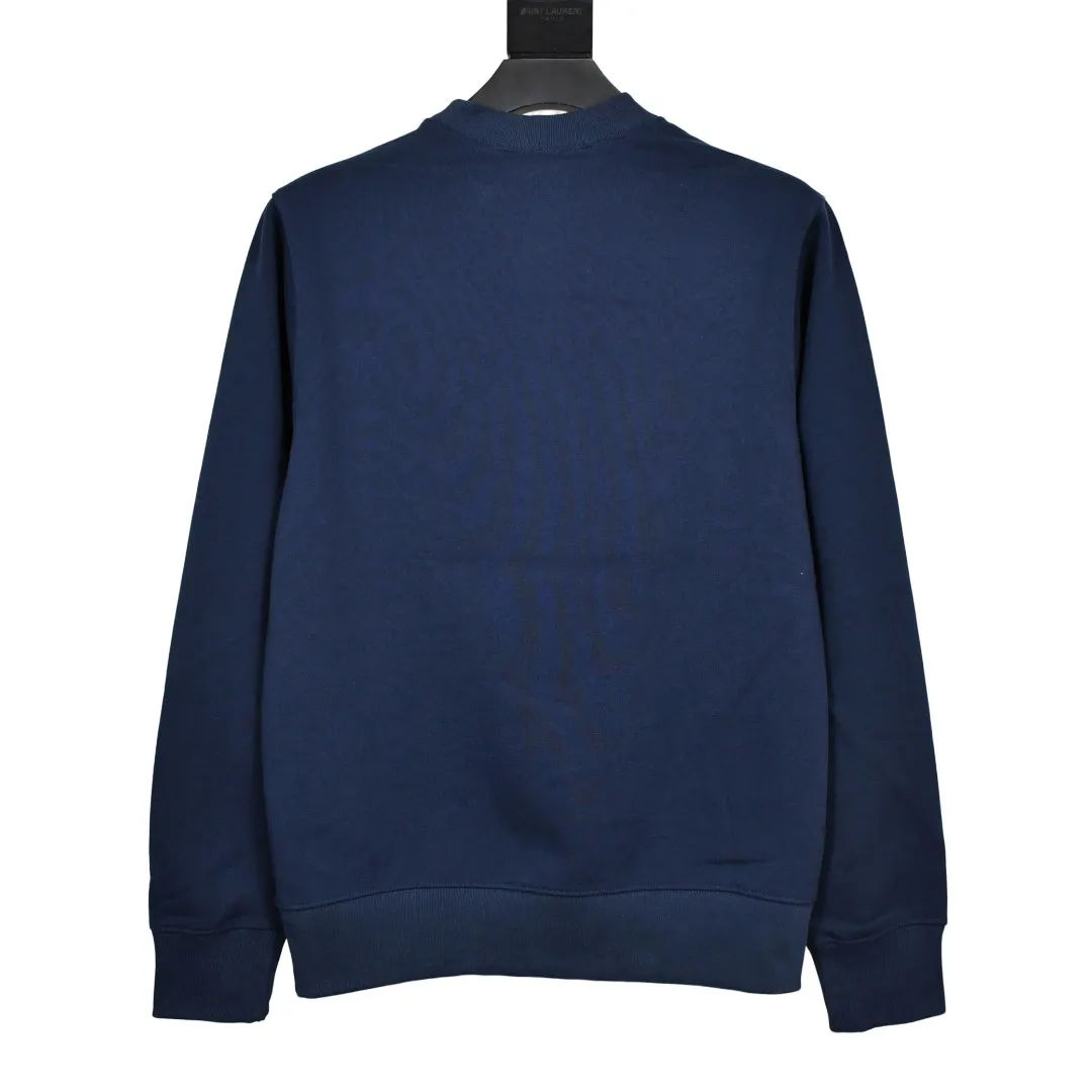 S462💰p290 Top version Supreme 20SS Kanji Logo Crewneck Supreme embroidered fleece crewneck sweatshirt. For those of us who focus on top Supreme, this sweatshirt is naturally available. ZP purchase and pattern making operation 1. Fabric: ZP testing, custom weaving and dyeing, pure cotton 460G plus velvet main fabric, horizontal cutting, side stitching 520G 2X2 thread 2. Embroidery: embroidery equipment Behringer BEKS-Y924 machine is used (a level higher than Tajima embroidery machine). The thickness, saturation and size of the embroidery are all consistent. 3. Sewing process: Four-needle and six-thread boneless splicing technology is used in twelve places on the whole garment. Processed by a senior foreign trade factory (cannot be done by ordinary factories) 4. Hem and cuffs: all use 520G non-elastic threads (low-end goods use elastic threads, causing the hem and cuffs to appear wavy) 5. Customized ZP main label/wash water label/tag/packaging bag (equipped with extra large thickened handbag) Size: S~XL