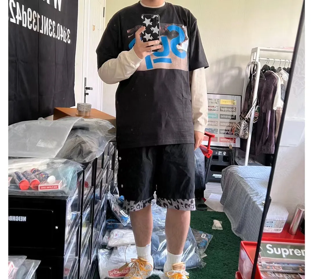 #S103 p110💰 Supreme SS23 Undercover Face co-branded human face human face short sleeves loose fit Made of 260g combed cotton double yarn, all three standards are complete from fabrics to accessories ZP Imported Matsui company slurry printing will never crack The whole piece adopts three-needle five-thread technology The neckline-shoulder seam-sleeve seam double line, looks more three-dimensional and textured) The same process as the authentic original, classic version Feel free to compare zp. The whole piece adopts three-needle five-thread craftsmanship. The neckline-shoulder seam-sleeve seam is double-threaded, which looks more three-dimensional and textured.) It has the same craftsmanship as the original original, classic version. Color: Black White Size: S M L XL XXL