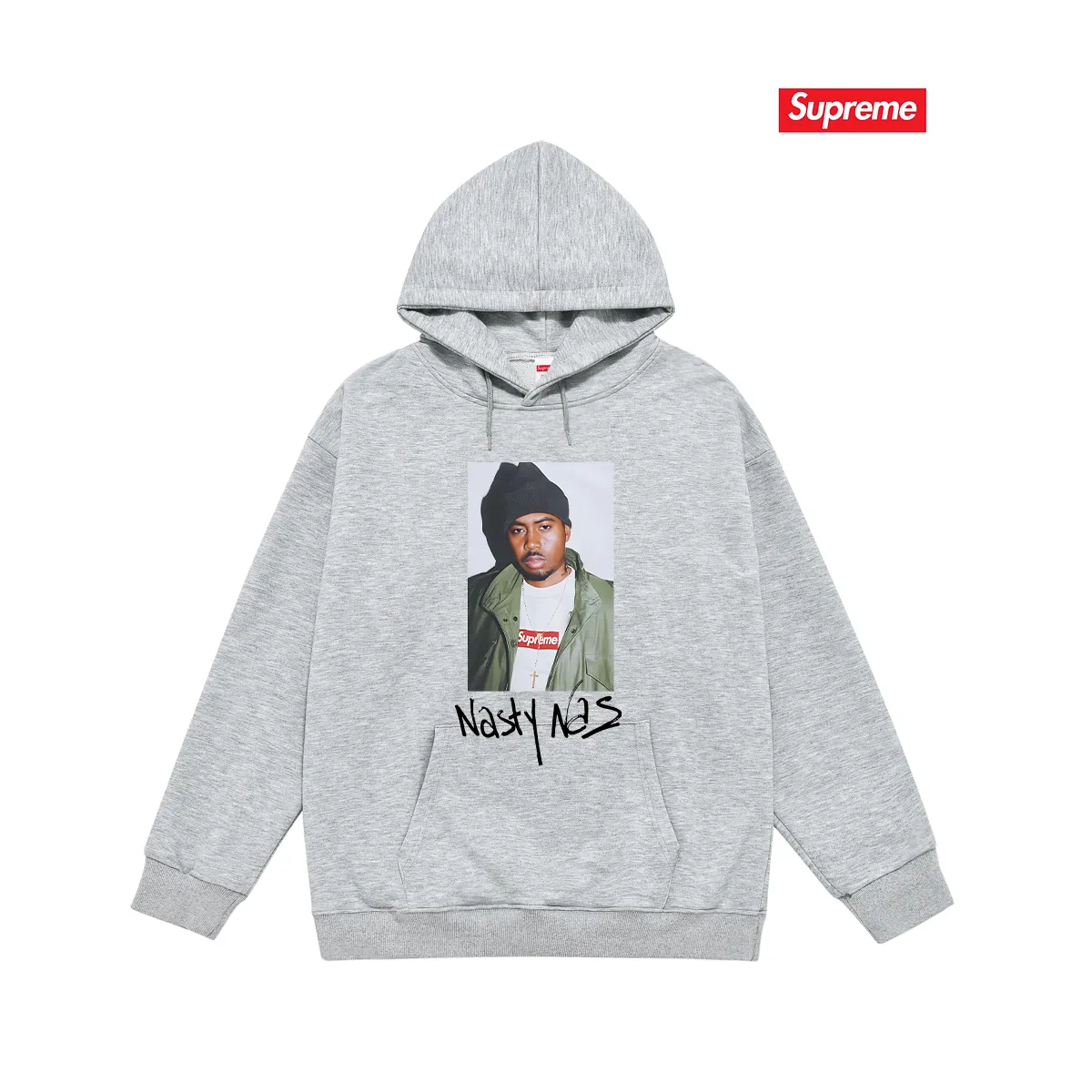 Style No. S2114 #terry P160💰 Velvet P170💰 Supreme FW17 Nas Tee Black rapper pattern unisex hooded sweatshirt Made of 400g large terry 430g silver fox velvet (drop shoulder large version) fabric, soft texture and no pilling Imported environmentally friendly printing glue The pattern is bright and three-dimensional Quality 💥 Unisex style The upper body is trendy Color: black white gray Size: S M L XL XXL
