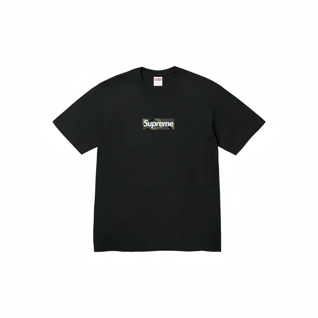 #S67 P110💰 Supreme FW23 Autumn and Winter Series Solid Color Short Sleeves with Logo on the Chest Other T-shirts The same styles for men and women are made of 260g combed cotton double yarn. From fabrics to accessories, all three standards are complete and ZP is imported. The slurry printing from Matsui Company will never crack. The whole piece is made of three-needle five-thread technology. The neckline-shoulder seam-sleeve seam is double-lined, which looks more three-dimensional and textured. The same process as the original version, classic version Feel free to compare zp. The whole piece is made using three-needle five-thread craftsmanship. The neckline-shoulder seam-sleeve seam is double-threaded, which looks more three-dimensional and textured.) It has the same craftsmanship as the original original, classic version. Color: black and white. Size: S M L XL XXL.