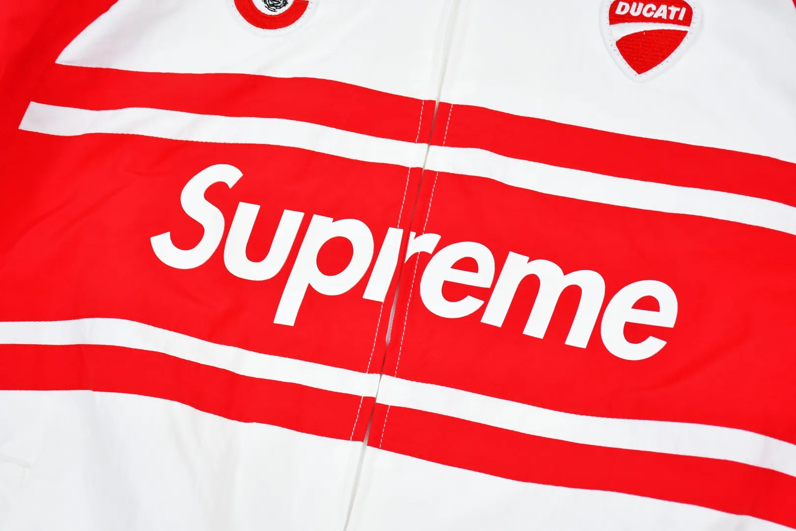 🅿️640 S251 Supreme 24ss Ducati Ducati co-branded Track Jacket racing uniform school uniform jacket - Color: Black White - Size: S M L XL Customized full set of accessories/YKK metal zipper/Customized hardware/Three standards