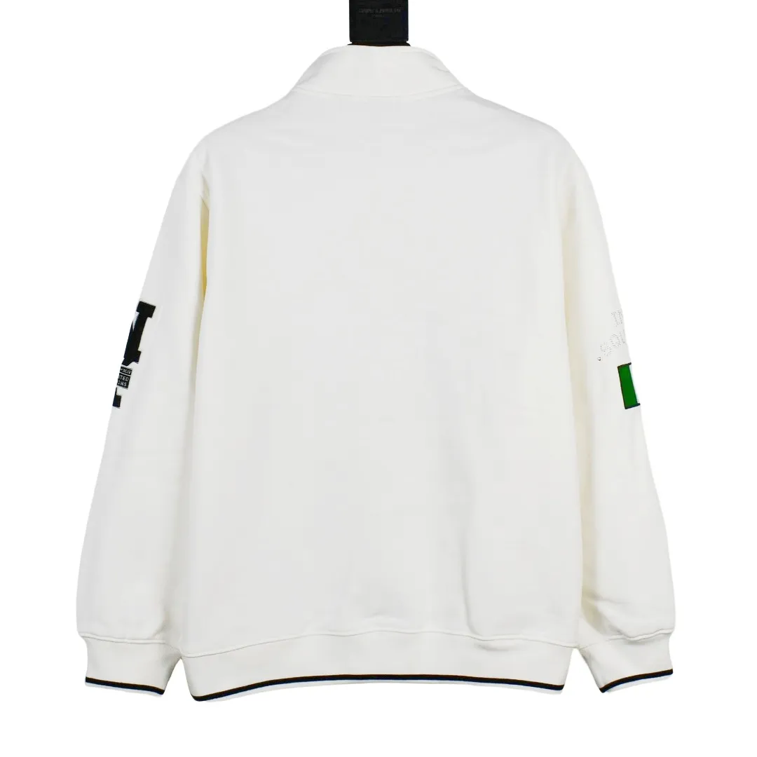 🅿️410 S225 top version Supreme 22FW Milano Half Zip Pullover AC Milan limited half zipper pullover sweatshirt. For those of us who focus on top Supreme, this sweatshirt is naturally available at ZP purchase and pattern making operation 1. Fabric: According to ZP testing, custom-woven and dyed, pure cotton 460G fleece main fabric 2. Technology: extra custom-dyed machine patch, large area embroidered letters on the front Imported Behringer embroidery machine work, exquisite and perfect presentation 3. Hem and cuffs: Customized color-blocking threads use 520G non-elastic threads (low-end products use elastic threads to cause the hem and cuffs to appear wavy) 4. Customized ZP YKK zipper/main label/wash water mark/tag/packaging bag (equipped with extra-large thickened handbag) Size: S~XL