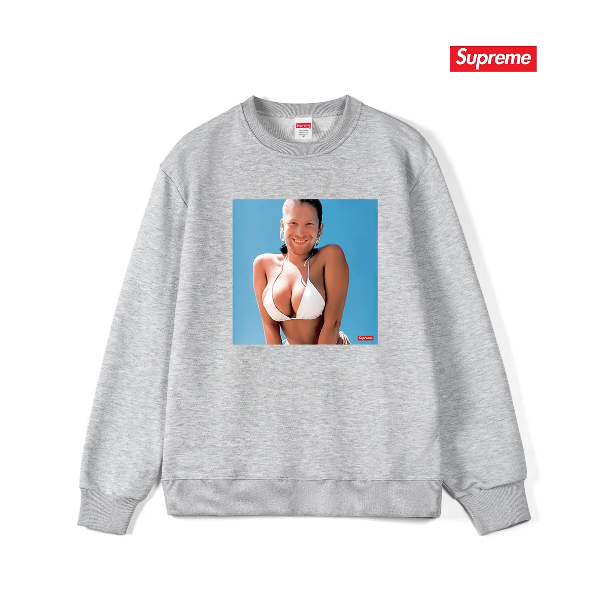 Style No. S1148 #terry p150💰 Velvet 160💰 Supreme 25SS Aphex Twin Tee Singer Bikini Album Round Neck Sweatshirt Made of 400 grams of large terry (drop shoulder large version) fabric, soft texture and no pilling Imported environmentally friendly printing glue The pattern is bright and three-dimensional Quality 💥Same style for men and women The upper body is trendy Color: Black White Gray Size: S M L XL XXL