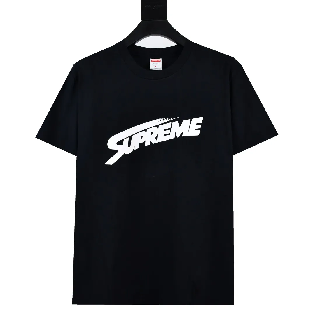 🅿️120 S141 Supreme 24ss Mont Blanc short-sleeved T-shirt. Refuse to look at pictures to make goods. Refuse to compare with wrong versions. Use cylinder seamless technology (original technology, there are no stitched bones on the side of the clothes, the key point of identification) The fabrics are all custom-woven and dyed, 280g weight, 100% cotton, cylindrical fabric. Cylindrical fabric is a knitted fabric woven with a cylinder loom. The needles are distributed in a cylindrical shape on the fuselage. The gray fabric is a large cylinder, which needs to be opened and shaped before it can be used further. There are no slits on the side of the clothes, so there is no washing label on the side of ordinary short-sleeves. There is only one collar label behind the neck. The printing uses thermosetting ink printing imported from Belgium (different from conventional thermal transfer printing), also known as plastic ink, or self-adhesive ink. Its ingredients are: mainly composed of polyvinyl chloride (PVC) and phthalates. PVC and phthalates, solid color The thermoset ink is composed of a mixture of agents, stabilizers, and thickeners. It is not the digital direct printing advertised on the market. The printing texture of thermoset ink cannot be achieved by digital direct printing. The collar label has a watermark anti-counterfeiting effect, a real anti-counterfeiting layer, a version with a high probability of passing the inspection, and a high probability of passing the original packaging picture. Size：S-XL