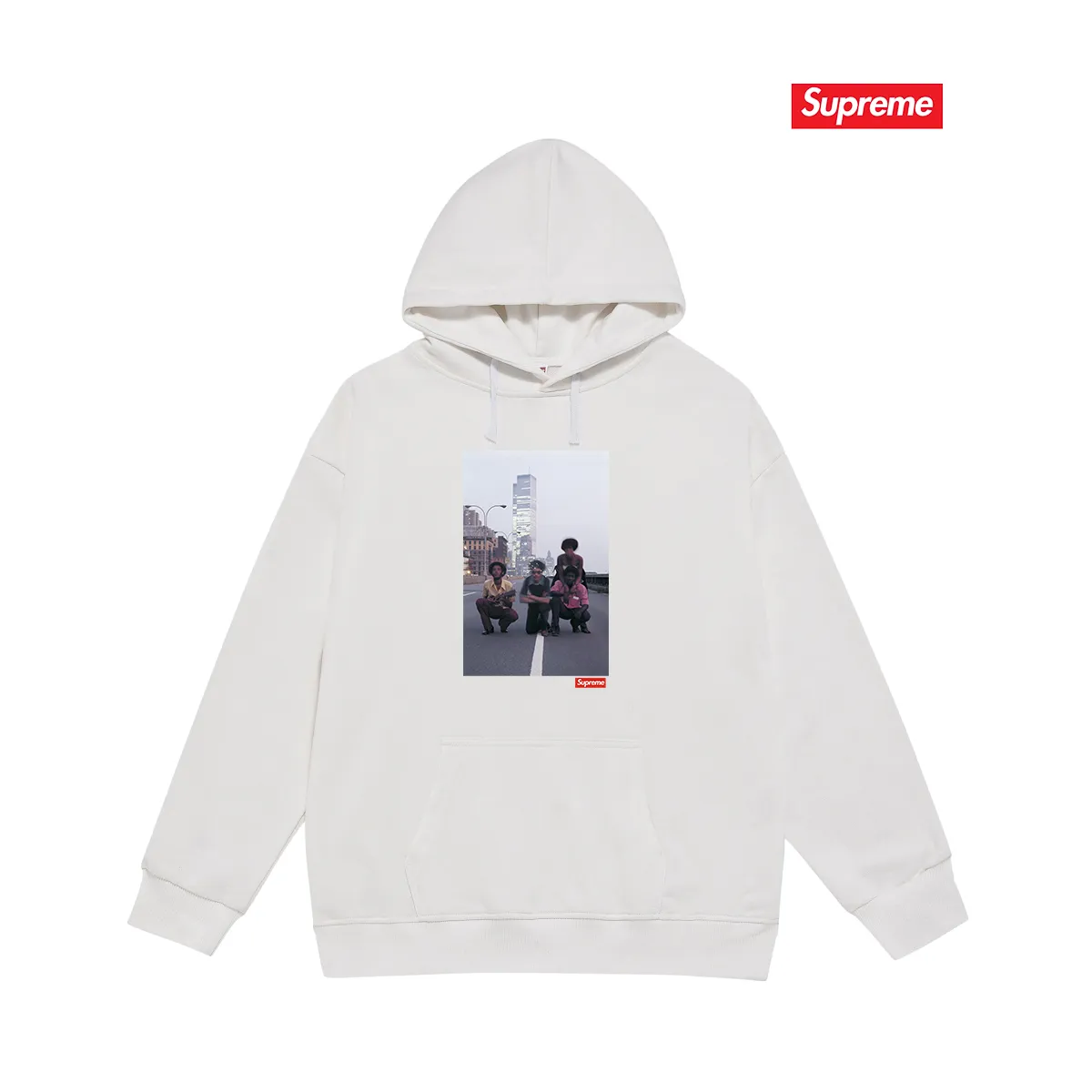 Style No. S2015 #terry P160💰 Velvet P170💰 Supreme Week 18 Augustus Pablo Tee reggae band character print hooded sweatshirt Made of 400g large terry 430g silver fox velvet (drop shoulder large version) fabric, soft texture and no pilling Imported environmentally friendly printing glue The pattern is bright and three-dimensional Quality 💥Same style for men and women The upper body is trendy Color: black white gray Size: S M L XL XXL