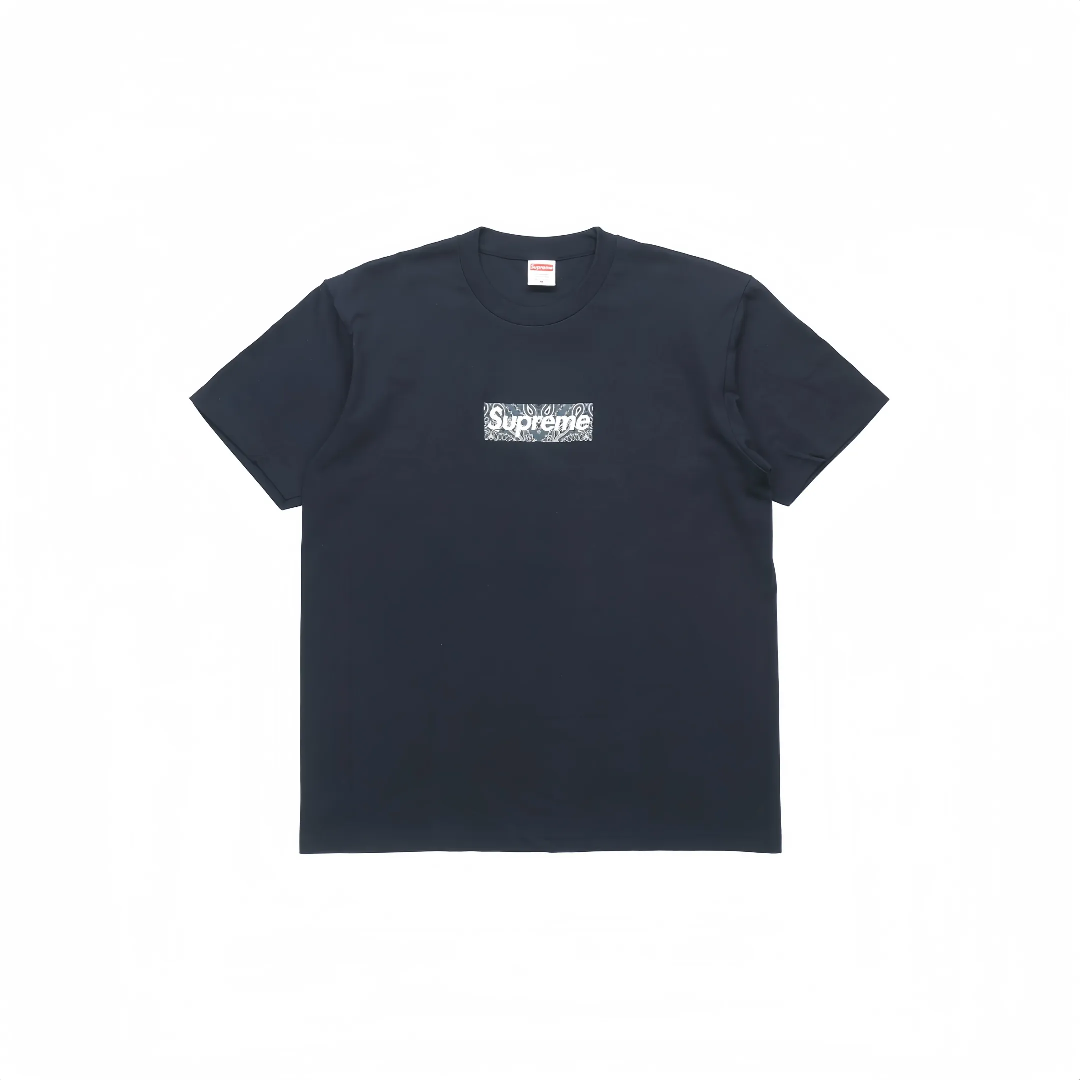 #S49 P110💰 Supreme Week 17 Bandana Box Logo Tee Cashew flower logo short-sleeved T-shirt is made of 260 grams of combed cotton double yarn. From fabrics to accessories, all three standards are complete and follow ZP. The slurry printing imported from Matsui Company will never crack. The whole piece is made of three-needle five-thread technology. The neckline-shoulder seam-sleeve seam is double-lined, which looks more three-dimensional and textured. The same process as the original version, classic version Feel free to compare zp. The whole piece adopts three-needle five-thread craftsmanship. The neckline-shoulder seam-sleeve seam is double-threaded, which looks more three-dimensional and textured.) It has the same craftsmanship as the original original, classic version. Color: Navy, Gray, White, Black, Brown, Pink, Yellow, Red. Size: S M L XL XXL