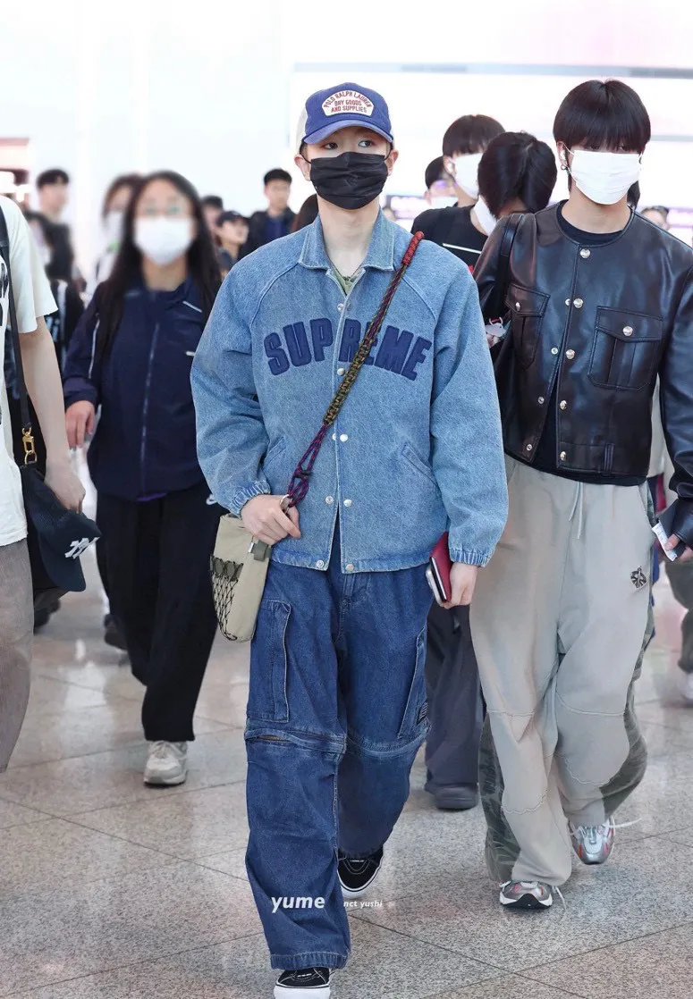 S632💰p400 Top version Supreme SS25 WEEK17 Arc Denim Coaches Jacket Logo American washed coach jacket Jacket Same style for men and women Original purchase All details are restored to the same Just close your eyes and enter Color: Black Denim Blue Pink Size: S M L XL (176 145 wear M loose)
