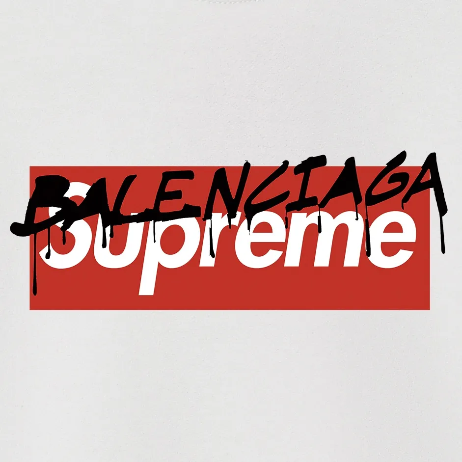 Style No. S2002 #terry P160💰 Velvet P170💰 Balenciaga co-branded supreme printed hooded sweatshirt Made of 400g large terry 430g silver fox velvet (drop shoulder large version) fabric, soft texture and no pilling Imported environmentally friendly printing glue The pattern is bright and three-dimensional Quality 💥Same style for men and women The upper body is trendy Color: White Size: S M L XL XXL