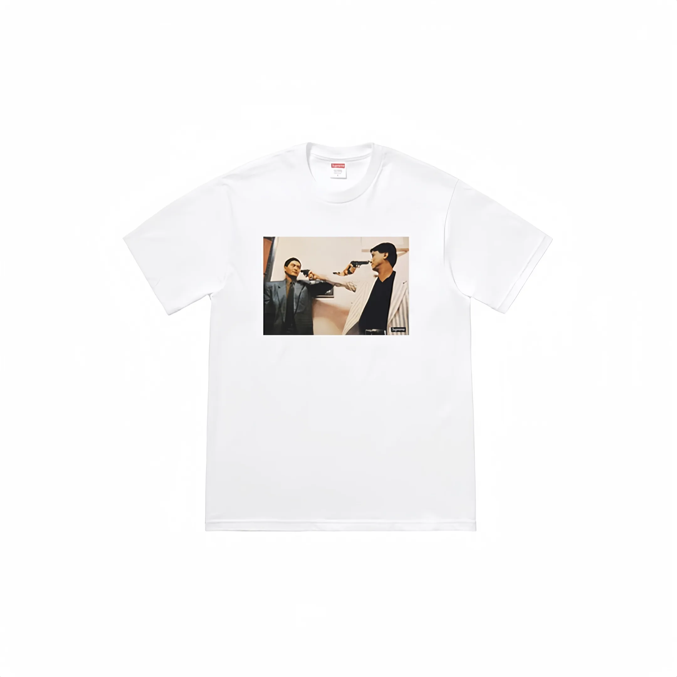 #S36 P110💰 Supreme FW18 The Killer Trust Tee Red Chow Yun-fat printed short-sleeved T-shirt, same style for men and women. The red color is made of 260 grams of combed cotton double yarn. All three standards are complete from fabrics to accessories. ZP. Imported Matsui company's slurry printing will never crack. The whole piece adopts three-needle five-thread technology. The collar-shoulder seam-sleeve seam is double-lined, which looks more three-dimensional and textured.) The same process as the original version, classic version Feel free to compare zp. The whole piece adopts three-needle five-thread craftsmanship. The neckline-shoulder seam-sleeve seam is double-threaded, which looks more three-dimensional and textured.) It has the same craftsmanship as the original original, classic version. Color: black, gray, white, red. Size: S M L XL XXL