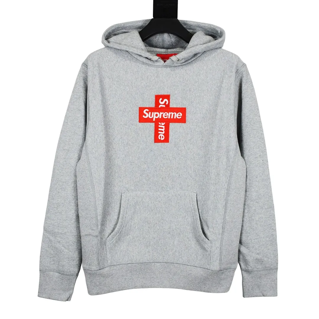 🅿️320 S202 top version Supreme FW20 Week 15 Cross Box Logo Hooded Sweatshirt Cross embroidery hooded sweatshirt For those of us who focus on top Supreme, the cross sweatshirt is naturally available at our fingertips. ZP purchase and pattern making operation 1. Fabric: ZP testing, custom weaving and dyeing, pure cotton 460G plus velvet main fabric, horizontal cutting, side stitching 520G 2X2 thread 2. Embroidery: The embroidery equipment is operated by BEHRINGER BEKS-Y924 machine (a level higher than Tajima embroidery machine). The embroidery thickness, saturation and size are all consistent. 3. Sewing process: The whole garment adopts four-needle and six-thread boneless splicing technology in twelve places. It is processed by a senior foreign trade factory (ordinary factories cannot do it). 4. Hem and cuffs: all use 520G inelastic thread. (Low-end goods use elastic threads to cause the hem and cuffs to appear wavy) 5. Customized ZP main label/wash water label/hangtag/packaging bag (equipped with an extra-large thickened handbag) Size: S~XL