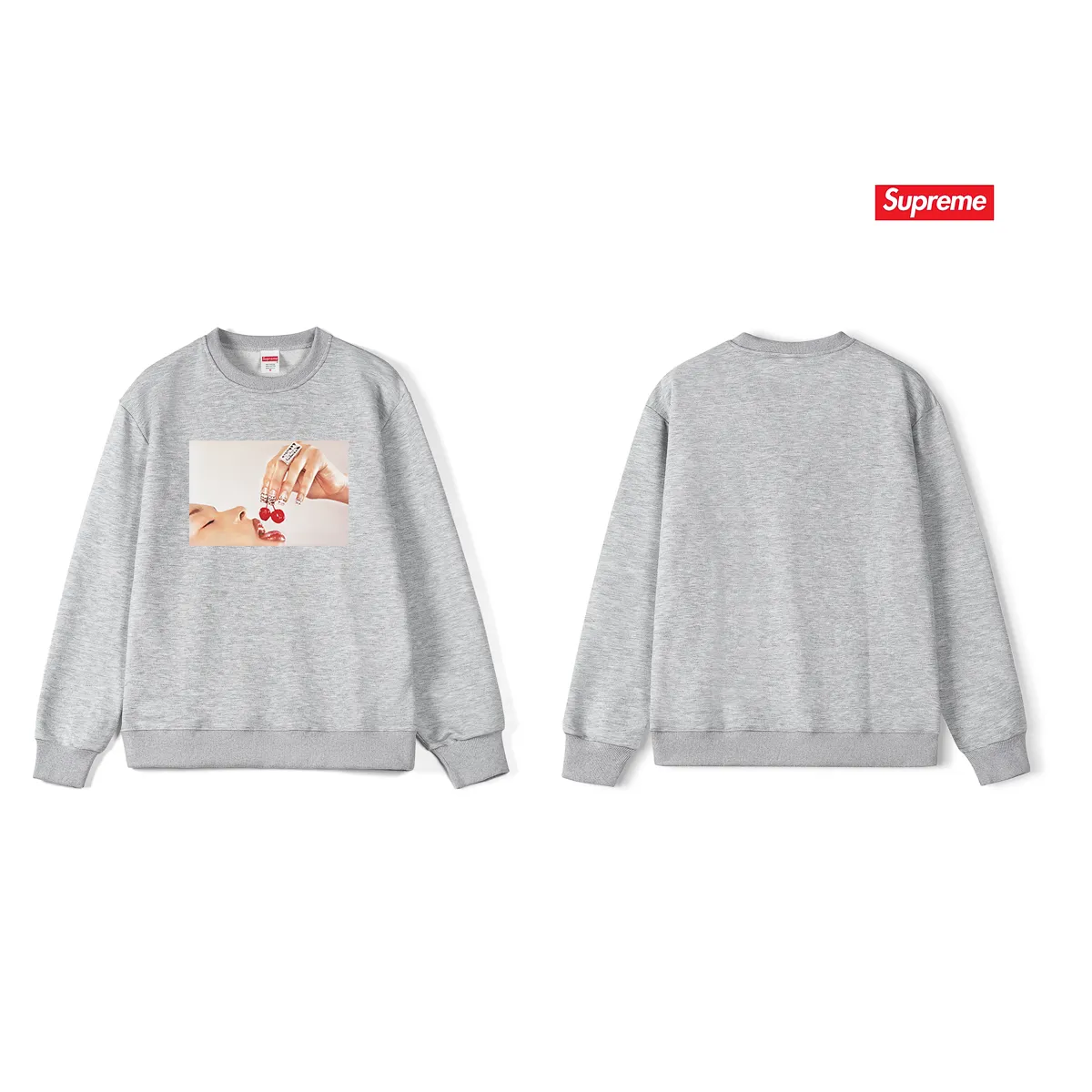 Style No. S1010 #terry p150💰 Velvet 160💰 Supreme SS19 Cupid Tee Navy angel print round neck sweatshirt Made of 400 grams of large terry (drop shoulder large version) fabric, soft texture and no pilling Imported environmentally friendly printing glue The pattern is bright and three-dimensional Quality 💥 Unisex style The upper body is trendy Color: black white gray Size: S M L XL XXL