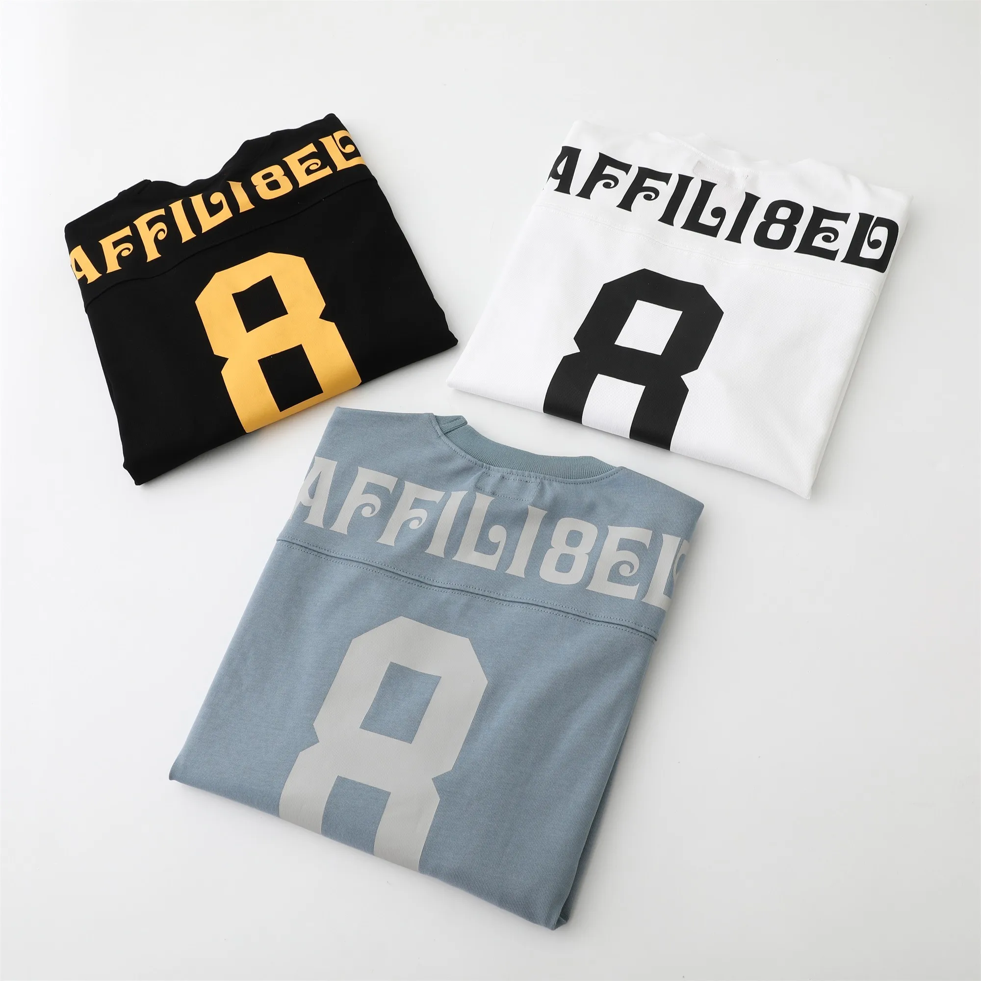 S624💰P230 SUPREME SS25 AFFILIATED L/S FOOTBALL TOP American size 8 Sanskrit font long-sleeved T-shirt Original quality, consistent details, knitted fabric, non-cotton fabric, good feel Color: black white Size: S M L XL (172 120 wear S) S Bust 55 Length 66 Shoulder width 47 Sleeve length 57 M Chest 57 Dress length 68 Shoulder width 48 Sleeve length 58 L Chest 59 Dress length 70 Shoulder width 49 Sleeve length 59 XL Chest 62 Dress length 72 Shoulder width 50 Sleeve length 60