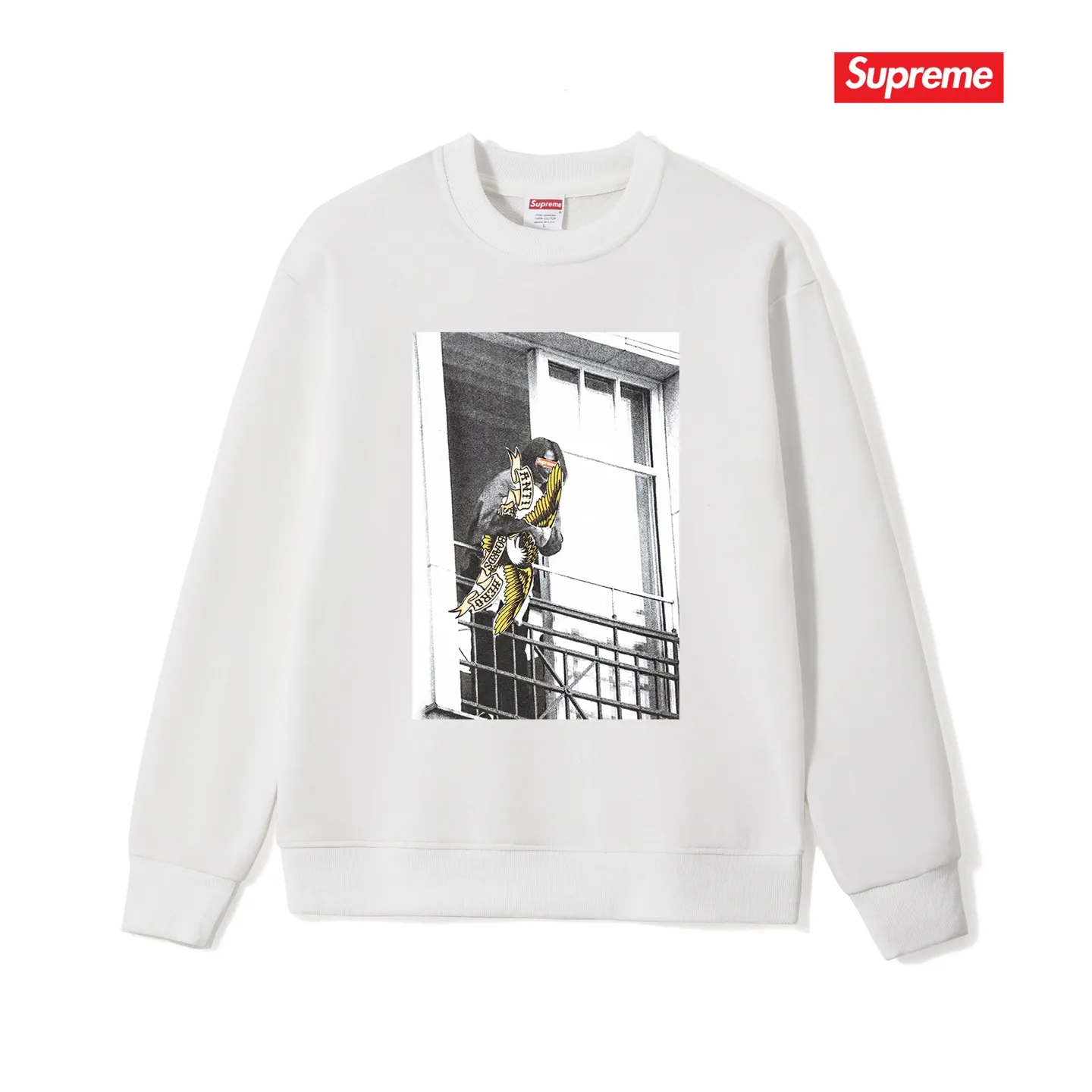Style No. S1107 #terry p150💰 Velvet 160💰 Supreme Week 14 xANTIHERO Balcony Tee co-branded Michael Jackson balcony character print round neck sweatshirt Made of 400 grams of large terry (drop shoulder large version) fabric, soft texture and no pilling Imported environmentally friendly printing glue The pattern is bright and three-dimensional Quality💥Same style for men and women The upper body is trendy Color: black white gray Size: S M L XL XXL
