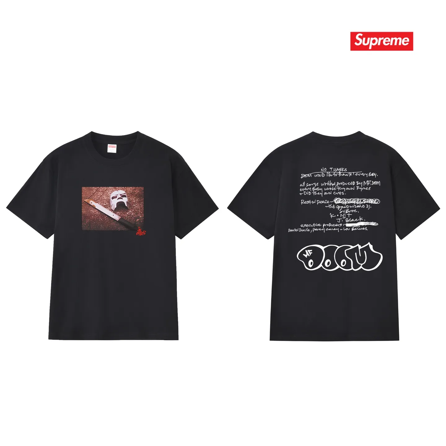 S207 P110💰 SupxMFDOOM FW23 mask with handwritten letters printed on the back, pure cotton round neck short-sleeved, same style for men and women. Loose fit. Made of 260g combed cotton double yarn. All three standards are complete from fabrics to accessories. ZP. Imported Matsui company slurry printing will never crack. The whole piece adopts three-needle five-thread technology. The neckline-shoulder seam-sleeve seam is double-lined, which looks more three-dimensional and textured. The same process as the original version, classic version. Feel free to compare zp. The whole piece adopts three-needle five-thread craftsmanship (neckline-shoulder seam-sleeve seam double thread, which looks more three-dimensional and textured). It has the same craftsmanship as the original original, classic version. Color: black, white, light gray, pink, navy. Size: S M L XL XXL