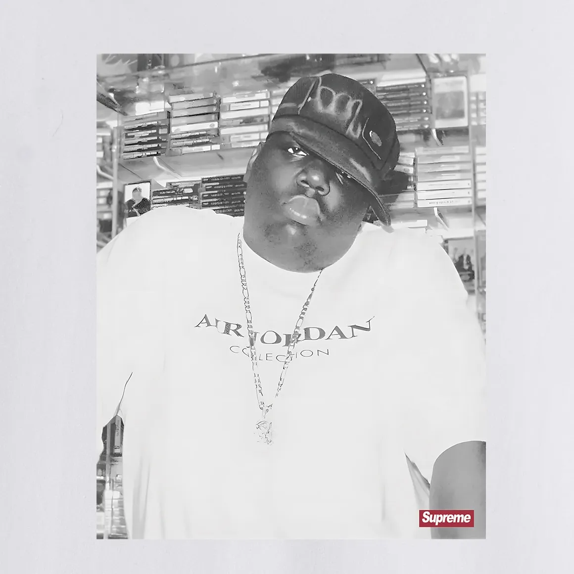 S183 P110💰 Sup FW24 casual, logo pattern on the chest, comfortable round neck, short-sleeved T, loose fit, made of 260g combed cotton double yarn, all three standards from fabrics to accessories, complete with ZP, imported Matsui company slurry printing will never crack, the whole piece adopts three-needle five-thread process. The neckline-shoulder seam-sleeve seam is double-lined, looks more three-dimensional and textured) The same process as the original version, classic version Feel free to compare zp. The whole piece adopts three-needle five-thread craftsmanship (neckline-shoulder seam-sleeve seam double thread, which looks more three-dimensional and textured). It has the same craftsmanship as the original original, classic version. Color: black, white, light gray, pink, navy. Size: S M L XL XXL