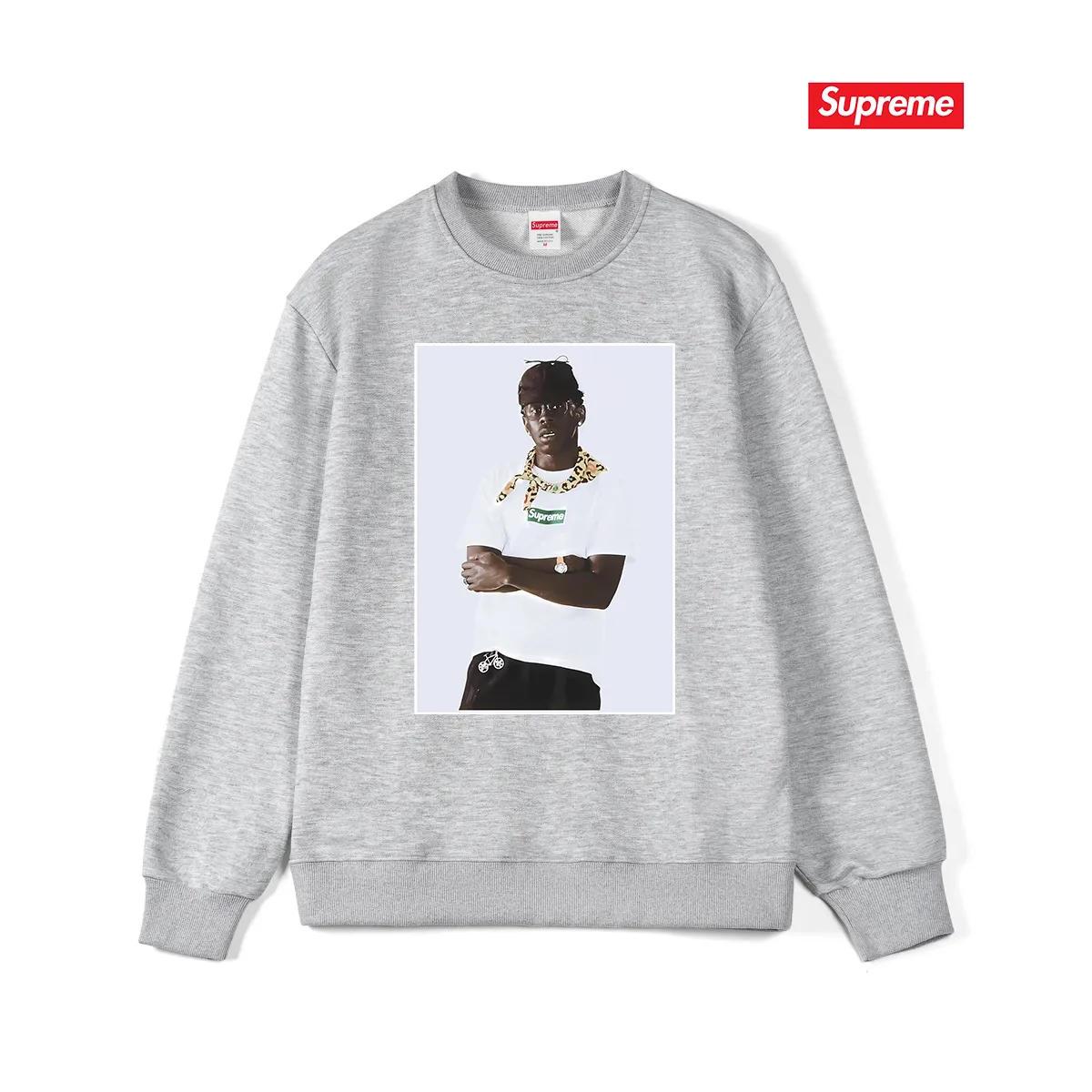 Style No. S1084 #terry p150💰 Velvet 160💰 Supreme FW24 Tyler The Creator Tee Portrait Printed Round Neck Sweater Made of 400g large terry (drop shoulder large version) fabric, soft and non-pilling texture, imported environmentally friendly printing glue, bright and three-dimensional pattern, quality 💥unisex style, trendy upper body, color: black, white, gray, size: S M L XL XXL