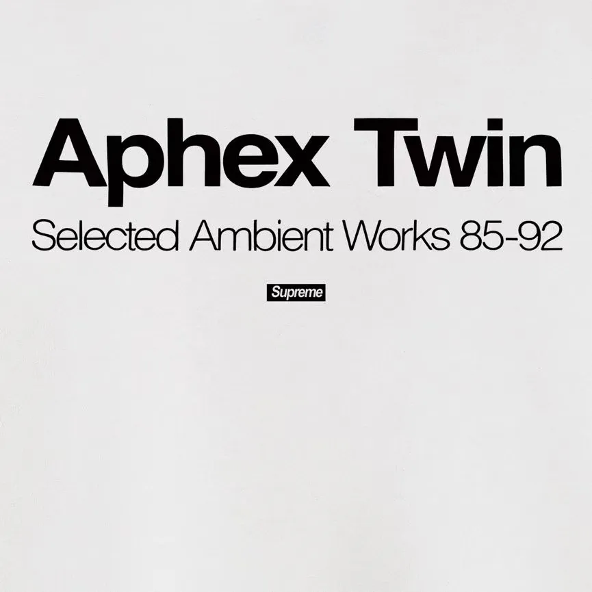 Style No. S1131 #terry p150💰 Velvet 160💰 Aphex Twin joint model SS25 WEEK2 Ambient Works Tee printed round neck sweatshirt Made of 400 grams of large terry (drop shoulder large version) fabric, soft texture and no pilling Imported environmentally friendly printing glue The pattern is bright and three-dimensional Quality 💥Same style for men and women The upper body is trendy Color: black white gray Size: S M L XL XXL