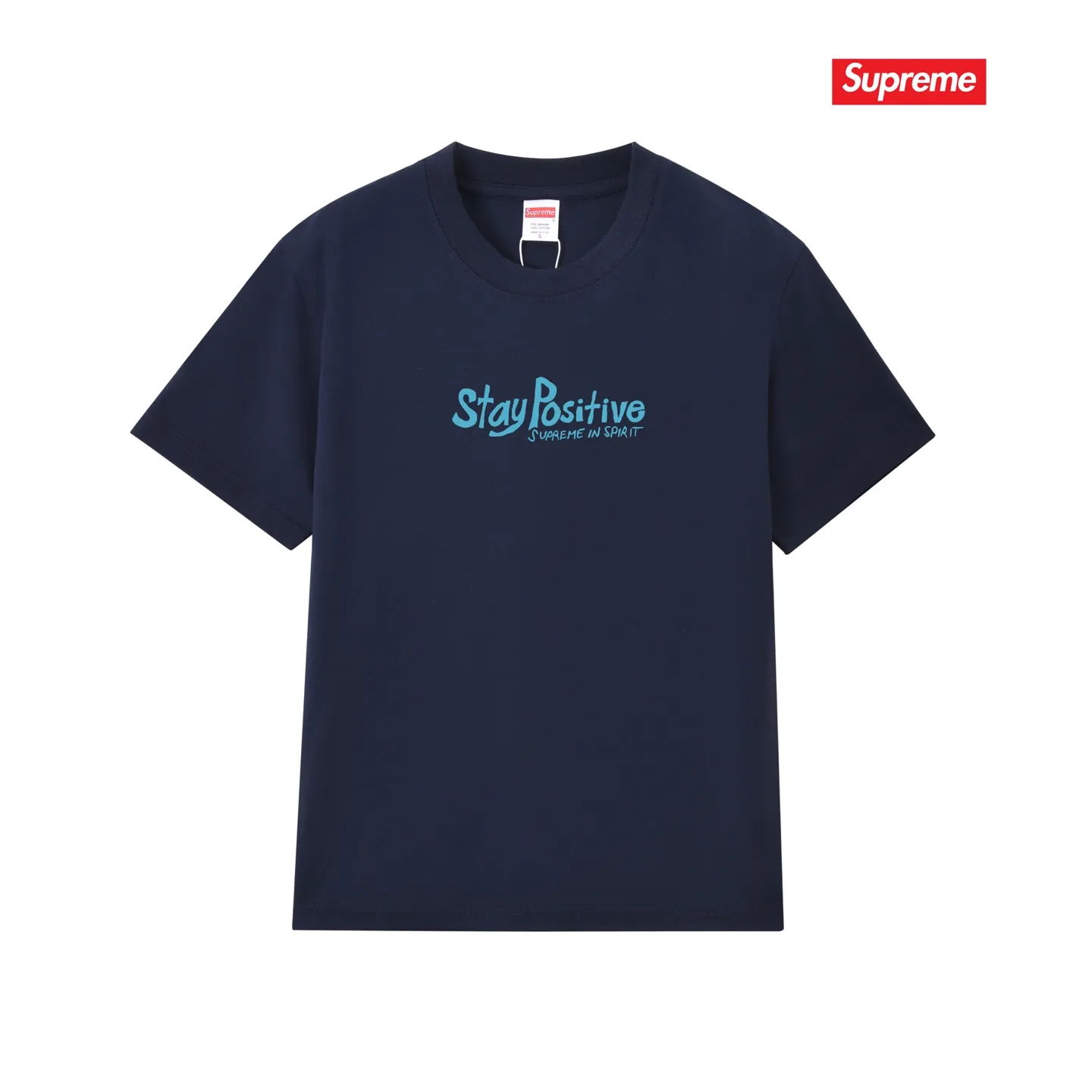 S233 P110💰 Supreme Week 1 Stay Positive Tee Stay Positive English printed round neck short-sleeved American trendy T-shirt. Same style for men and women. Loose fit. Made of 260g combed cotton double yarn. All three standards are complete from fabrics to accessories. ZP. Imported Matsui company's slurry printing will never crack. The whole piece adopts three-needle five-thread technology. The collar-shoulder seam-sleeve seam is double-lined, which looks more three-dimensional and textured.) The same process as the original version, classic version Feel free to compare zp. The whole piece adopts three-needle five-thread craftsmanship (neckline-shoulder seam-sleeve seam double thread, which looks more three-dimensional and textured). It has the same craftsmanship as the original original, classic version. Color: black, white, light gray, pink, navy. Size: S M L XL XXL