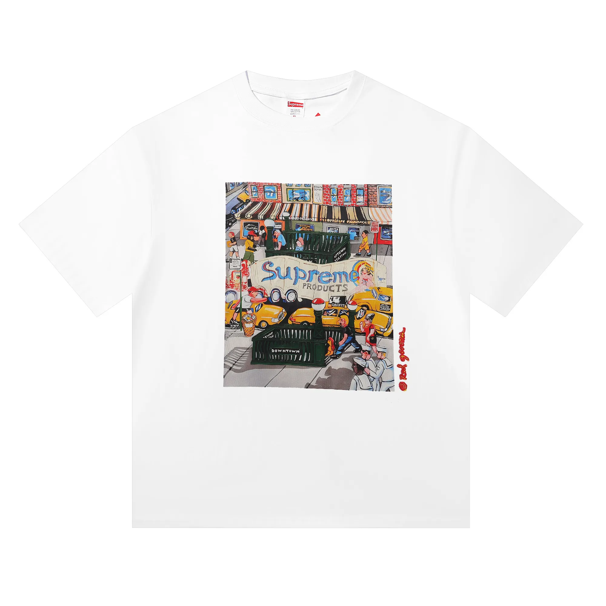 P150 Supreme SS22 Week 19 Manhattan Tee cartoon letters Manhattan city street scene pattern printed round neck short-sleeved T-shirt. White foam breathable direct injection technology on the front and back. Heavy industry and heavy copy. Perfect reproduction. White black. SMLXL size. Shoulder width. Bust. Length. S 52 56 70 M 54 58 72 L 56 60 74 XL 58 62 76