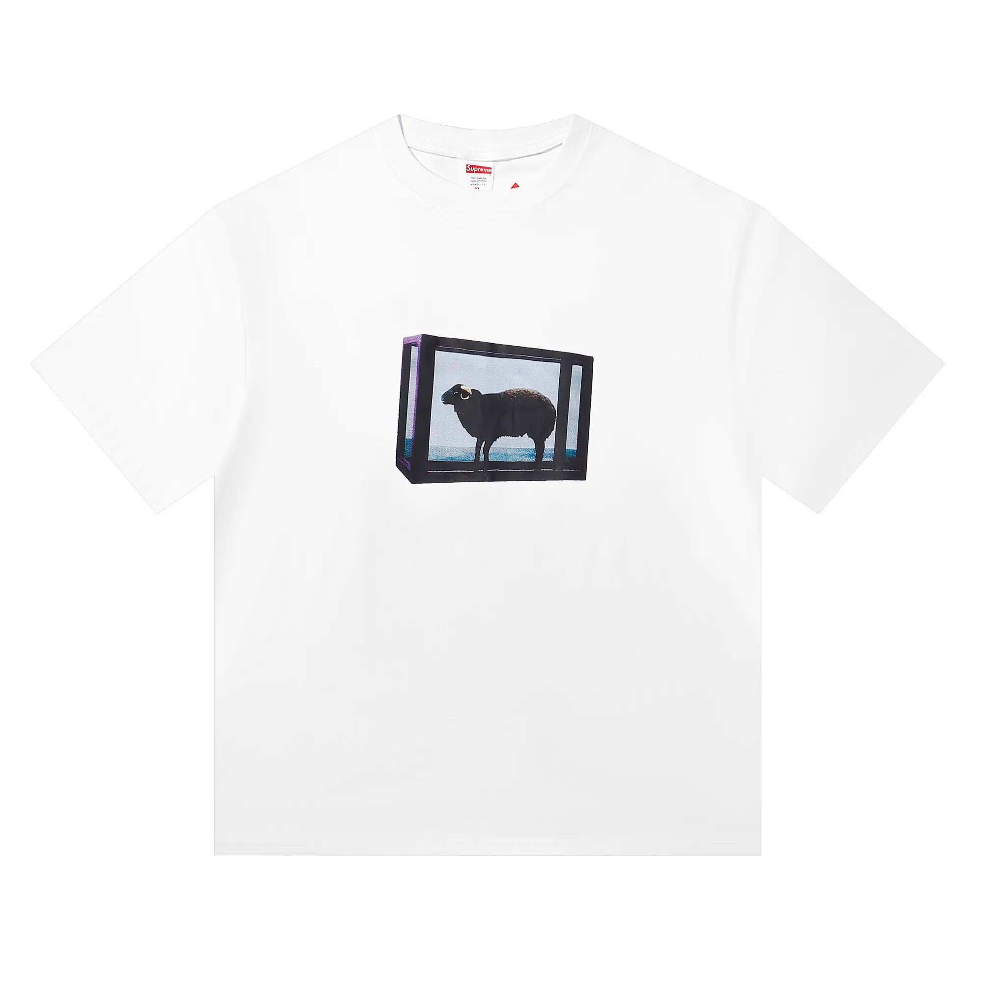 P136 Supreme black goat short sleeve black white size shoulder width chest length S 52 56 70 M 54 58 72 L 56 60 74 XL 58 62 76