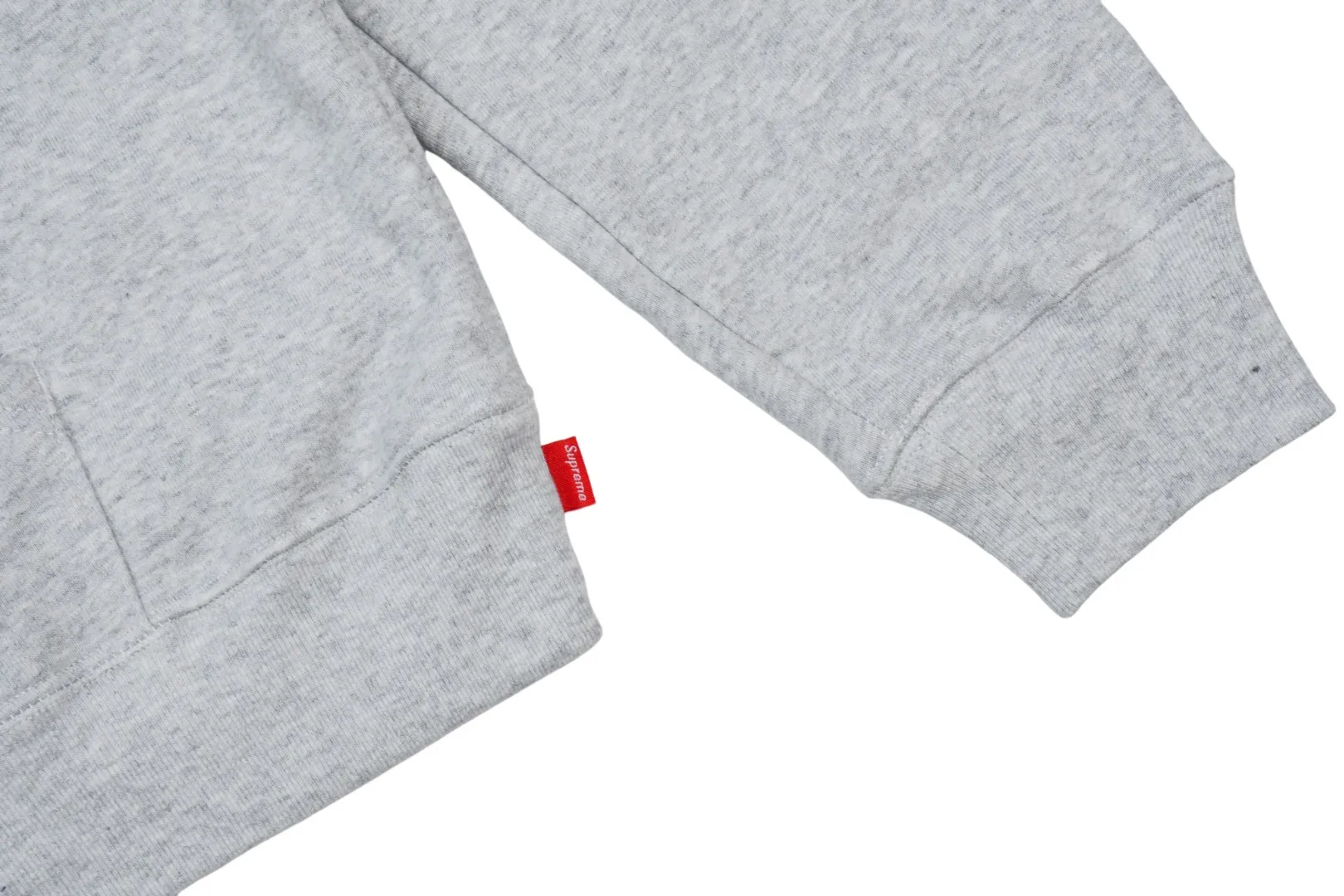 🅿️320 S236 top version Supreme 24ss SHANGHAI BOX LOGO Shanghai limited hooded sweatshirt. For those of us who focus on top Sup products, this sweatshirt is naturally available. ZP testing, custom weaving and dyeing, pure cotton 450G fleece main fabric Printing uses thermoset ink printing, also known as plastic ink, or self-adhesive ink. Its ingredients are: mainly composed of polyvinyl chloride (PVC) and phthalates. PVC and phthalates, color fixing agents, stabilizers, and thickeners are mixed to form thermoset ink. It is not the digital direct printing advertised on the market. The printing texture of thermoset ink is unachievable by digital direct printing. Customized ZP co-branding Main label/wash water label/tag/packaging bag (equipped with extra large thickened handbag) There is a probability of passing the inspection version, and the original packaging picture has a high probability of passing. Size: S-XL