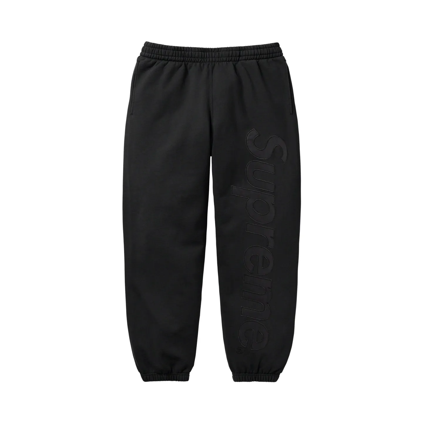 S516💰p290 Top version Supreme 22FW Satin Applique Sweatpant patch embroidered large logo plus velvet sweatpants. For those of us who focus on top Supreme, this sweatpants is naturally available at hand. ZP purchase and pattern making operation 1. Fabric: ZP testing, custom woven and dyed, pure cotton 430G plus velvet main fabric, horizontal cutting 2. Embroidery: embroidery equipment The BEKS-Y924 machine is used for operation (a level higher than Tajima embroidery machine). The embroidery thickness, saturation and size are all consistent with ZP. 3. Sewing process: Four-needle and six-thread boneless splicing technology is used in twelve places of the whole garment. Processed by a senior foreign trade factory (cannot be done by ordinary factories) 4. Customized ZP main label/washing mark/tag/packaging bag (equipped with an extra large thickened handbag) Color: black and white/black/grey/navy/red/green/brown Size: S/M/L/XL