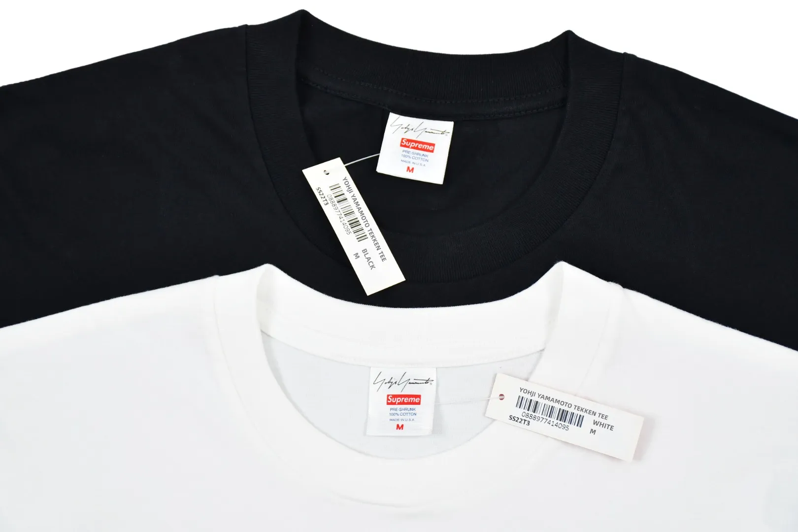 🅿️130 S106 Supreme 22FW Yohji Yamamoto Tekken Tee Yamamoto Yohji co-branded short-sleeved T-shirt. Refuse to look at pictures to make goods. Refuse to compare wrong versions. Use cylindrical seamless technology (original technology, there are no stitched bones on the side of the clothes, key points of identification) The fabrics are all custom-woven and dyed, 280g weight, 100% cotton, cylindrical fabric. Cylindrical fabric is a knitted fabric woven with a cylinder loom. The needles are distributed in a cylindrical shape on the fuselage. The gray fabric is a large cylinder, which needs to be opened and shaped before it can be used further. There are no slits on the side of the clothes, so there is no washing label on the side of ordinary short-sleeves. There is only one collar label behind the neck. The printing uses thermosetting ink printing imported from Belgium, also known as plastic ink, or self-adhesive ink. Its ingredients are: mainly composed of polyvinyl chloride (PVC) and phthalates, including PVC and phthalates, color fixing agents, and stabilizers. The thermosetting ink is composed of a mixture of agents and thickeners, which is not the digital direct printing advertised on the market. The printing texture of thermosetting ink is unachievable by digital direct printing. The collar label has a watermark anti-counterfeiting effect, a real anti-counterfeiting layer, a version with a high probability of passing the inspection, and the original packaging picture has a high probability of passing the test. Size：S-XL