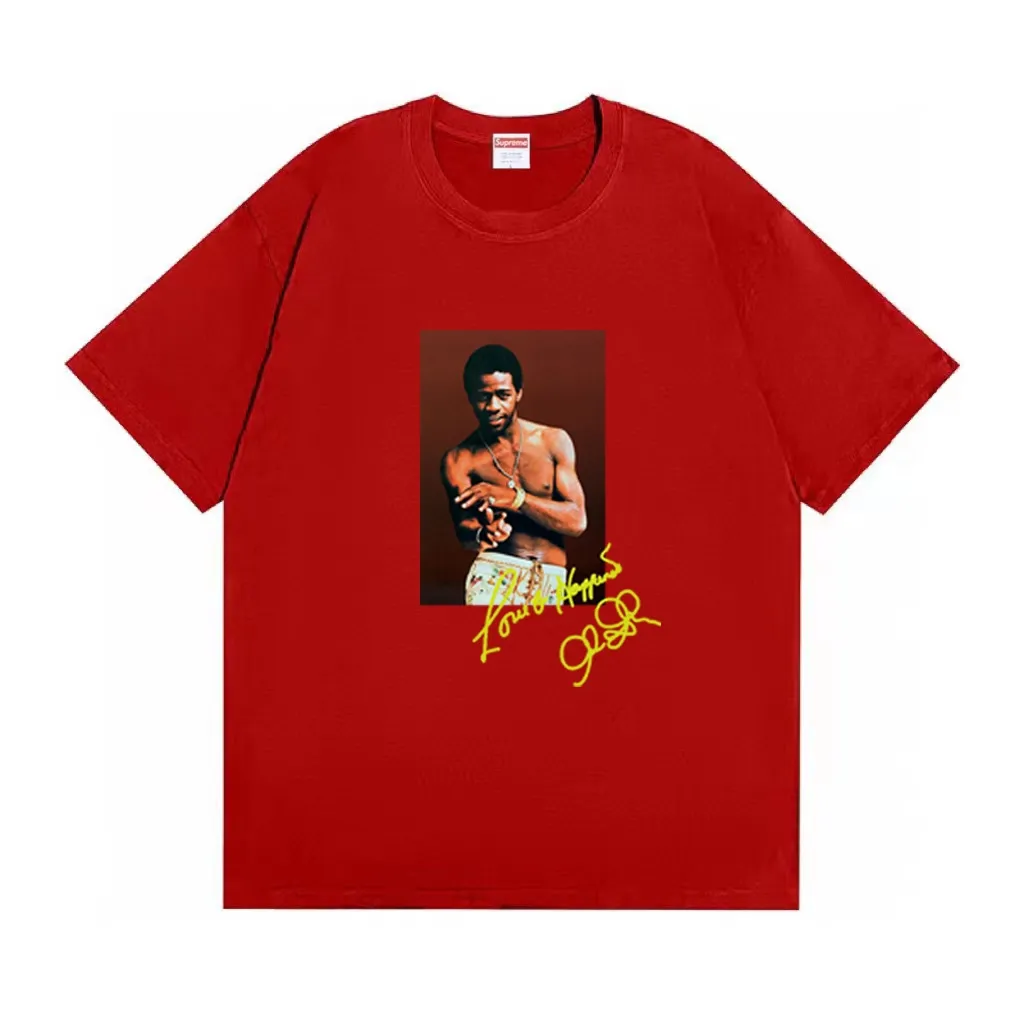#S126 p110💰 SupremeSS22Week1AlGreenTee Al Green soul singer character print Loose version Made of 260g combed cotton double yarn From fabrics to accessories, all three standards are complete and ZP-imported Matsui Company slurry printing will never crack The whole piece adopts three-needle five-thread technology (neckline-shoulder seam-sleeve seam double line, looks more three-dimensional and textured) The same process as the original version, classic version Feel free to compare zp. The whole piece adopts three-needle five-thread craftsmanship (neckline-shoulder seam-sleeve seam double thread, which looks more three-dimensional and textured). It has the same craftsmanship as the genuine original, classic version. Color: Black White Red Brown Yellow Light Blue Pink Size: S M L XL XXL