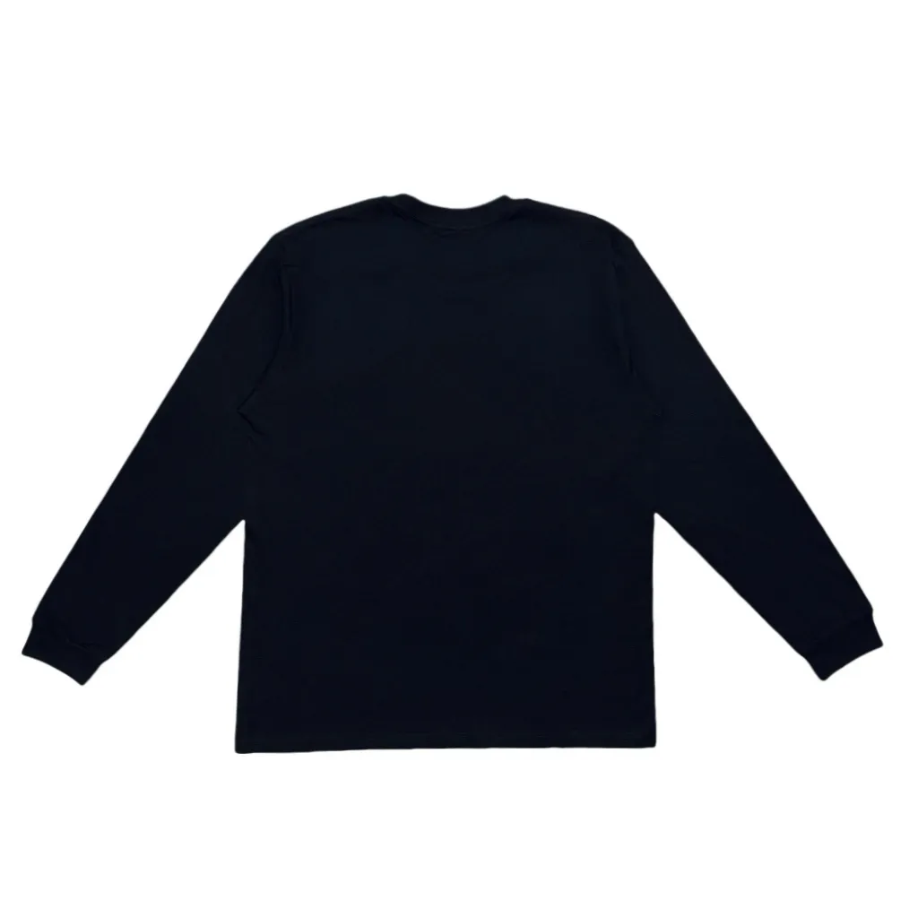 Supreme It needs to be opened and shaped before it can be used further. There is no slit on the side of the clothes, so there is no washing label on the side of ordinary short-sleeved clothes. There is only one collar label behind the neck, so the shape is very correct and not easy to deform (color: black and white)