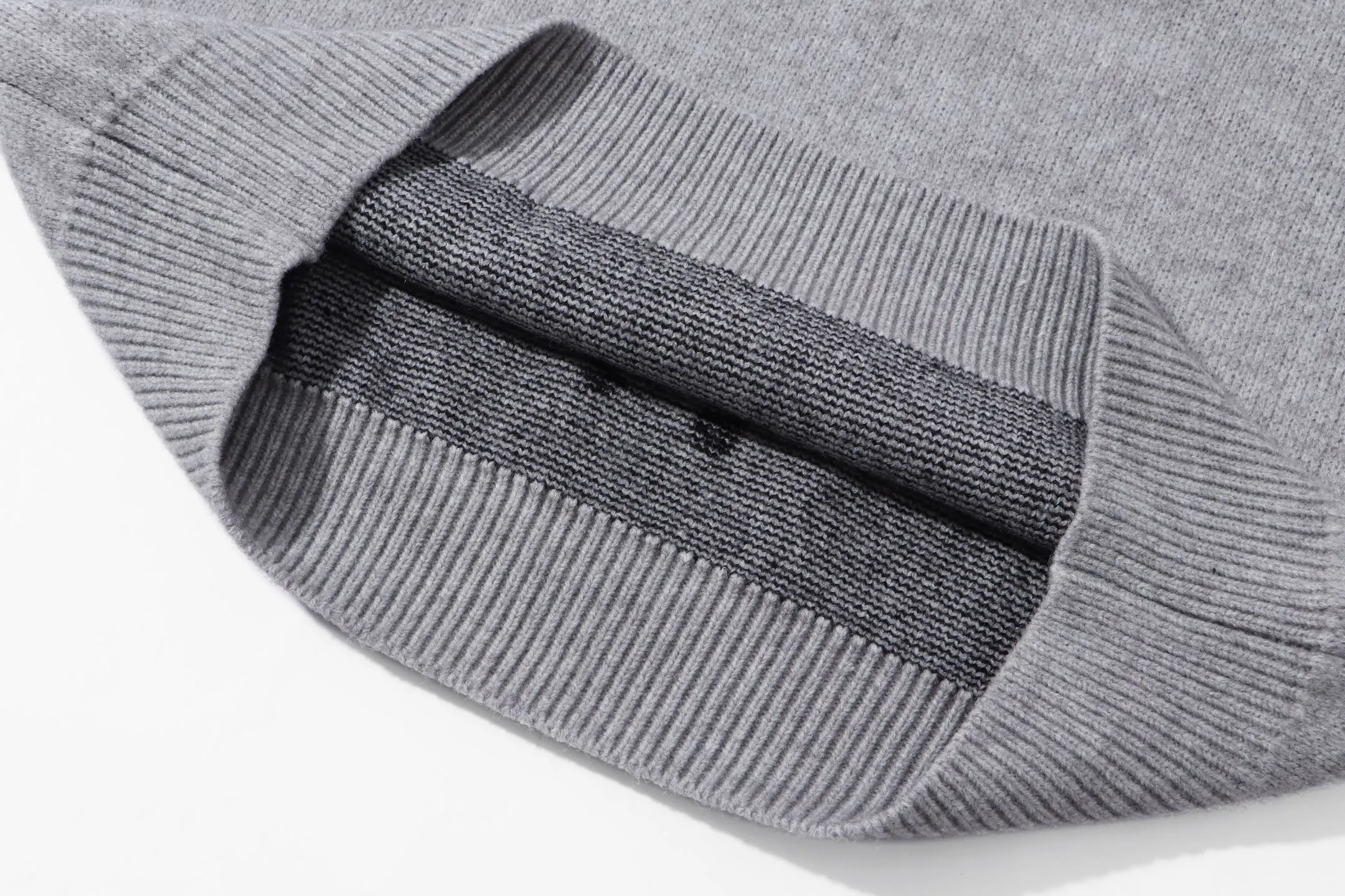 P280 Sup Letter cross on the back Round neck knitted wool Color: Gray Black Orange Size: S M L XL XXL