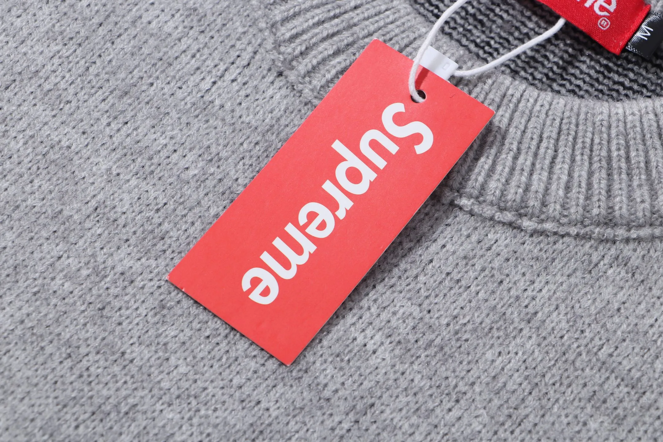 P280 Sup Letter cross on the back Round neck knitted wool Color: Gray Black Orange Size: S M L XL XXL