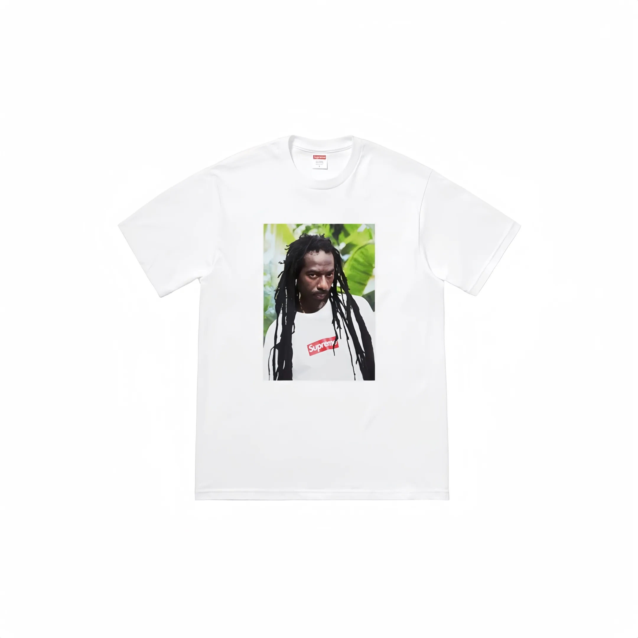 #S35 P110💰 Supreme SS19 Buju Banton Tee Reggae character printed short-sleeved T-shirt. The same style for men and women is made of 260g combed cotton double yarn. From fabrics to accessories, all three standards are complete and ZP is imported. The slurry printing from Matsui Company will never crack. The whole piece is made of three-needle five-thread technology. The neckline-shoulder seam-sleeve seam is double-lined, which looks more three-dimensional and textured.) The same process as the original version, classic version Feel free to compare zp. The whole piece adopts three-needle five-thread craftsmanship (neckline-shoulder seam-sleeve seam double thread, which looks more three-dimensional and textured). It has the same craftsmanship as the original original, classic version. Color: black, gray, white, red, orange, navy blue, light blue. Size: S M L XL XXL