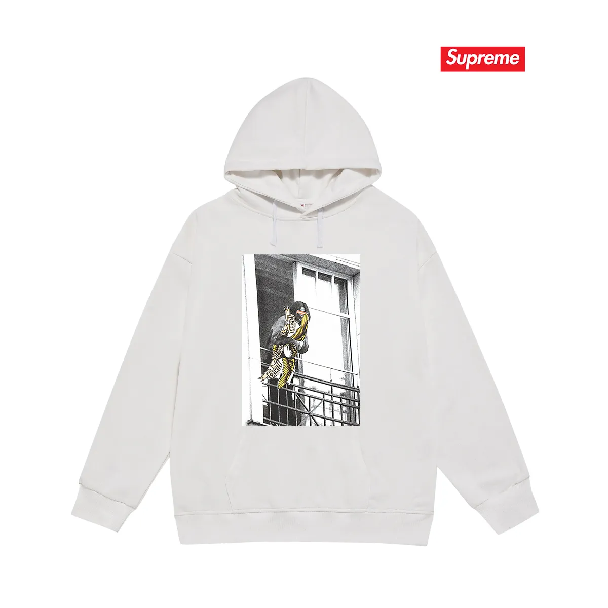 Style No. S2107 #terry P160💰 Velvet P170💰 Supreme Week 14 xANTIHERO Balcony Tee co-branded Michael Jackson balcony character print hooded sweatshirt Made of 400g large terry 430g silver fox velvet (drop shoulder large version) fabric, soft texture and no pilling, imported environmentally friendly printing glue, bright and three-dimensional pattern, quality 💥Same style for men and women, the upper body is trendy Color: Black White Gray Size: S M L XL XXL