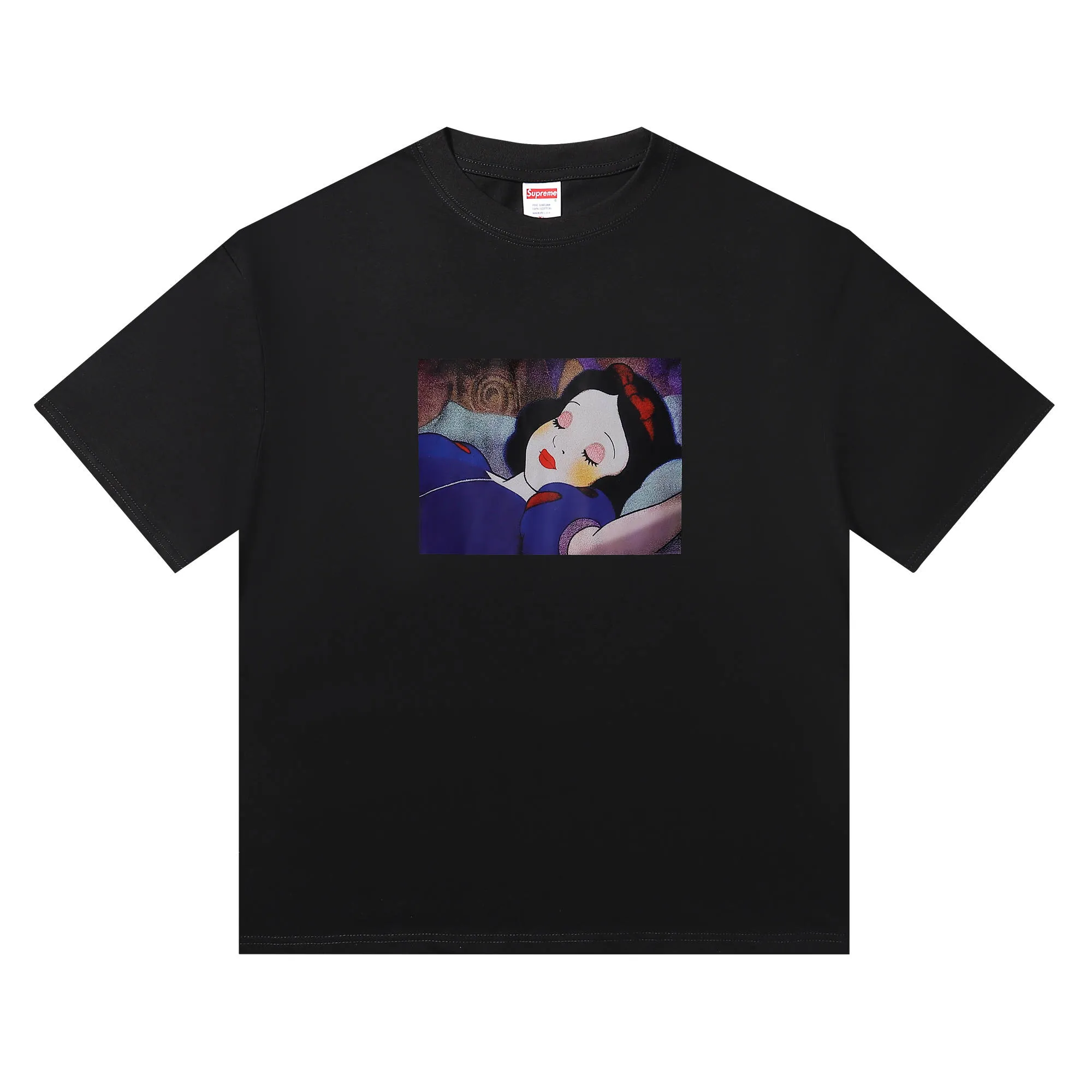 P136 Supreme Snow White t White Black SMLXL Size Shoulder Width Bust Length S 52 56 70 M 54 58 72 L 56 60 74 XL 58 62 76