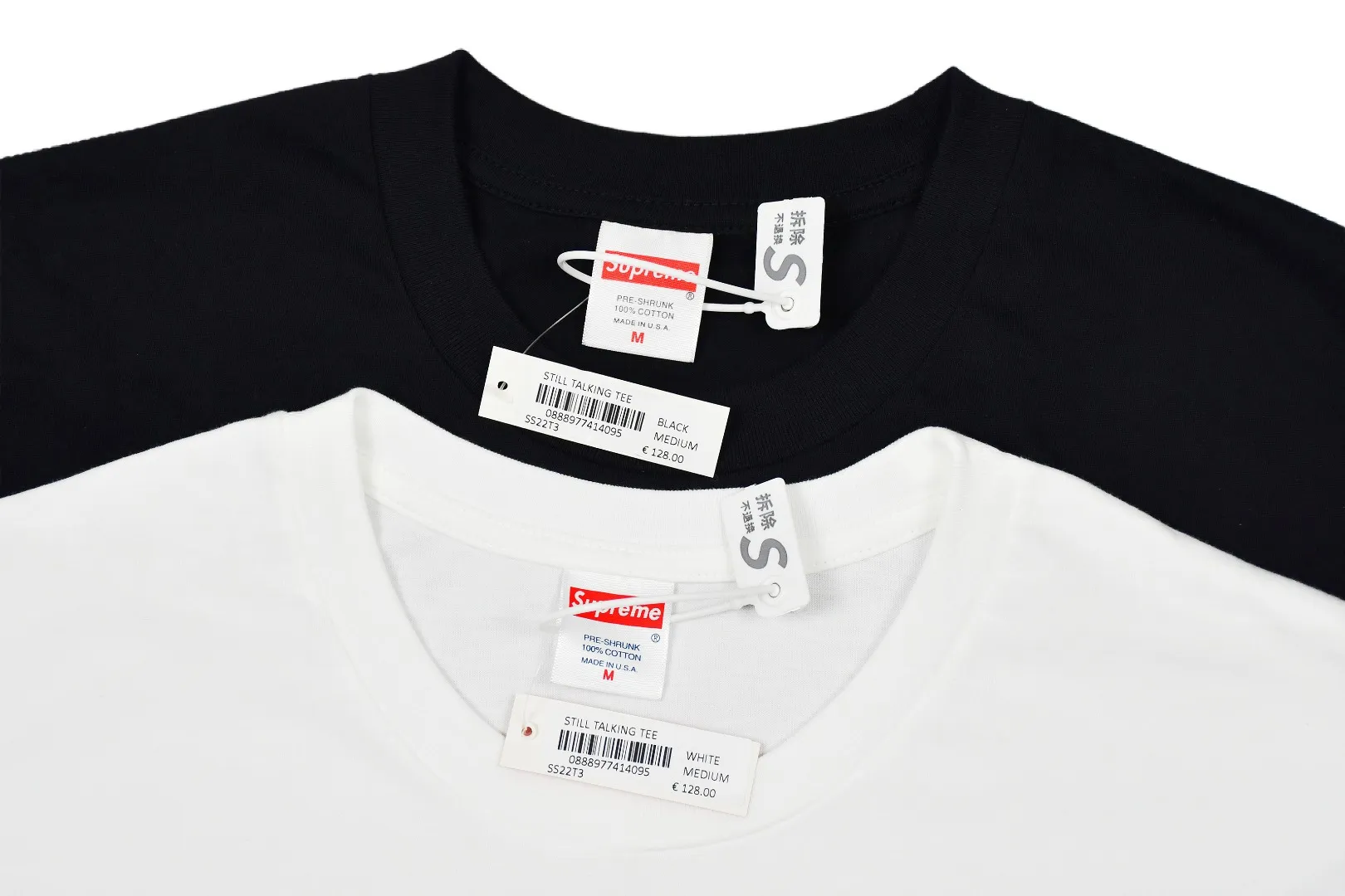 S174💰p136 Top version Supreme 22SS Still Talking Tee Logo on the back Letter printed short-sleeved T-shirt For those of us who focus on top-level Sup products, this short-sleeved one is naturally available. It adopts cylindrical seamless technology (original technology, there are no stitched bones on the side of the clothes, the key point of identification) The fabrics are all custom-woven and dyed, 280g weight, 100% cotton, cylindrical fabric. Cylindrical fabric is knitted fabric woven with a cylinder loom. The needles are distributed in a cylindrical shape on the fuselage. The gray fabric is a large cylinder that needs to be opened and shaped before it can be used further. There are no slits on the side of the clothes, so there is no washing label on the side of ordinary short-sleeves. There is only one collar label behind the neck. The printing is printed with thermosetting ink, also known as plastic. Ink, or self-adhesive ink, contains ingredients: mainly composed of polyvinyl chloride (PVC) and phthalates. PVC and phthalates, fixatives, stabilizers, and thickeners are mixed to form a thermal ink. Solid ink is not the digital direct printing advertised on the market. The printing texture of thermoset ink is something that digital direct printing cannot achieve. The collar label has a watermark anti-counterfeiting effect, a real anti-counterfeiting layer, a probability of passing the version, and a high probability of passing the original packaging picture. Size：S-XL