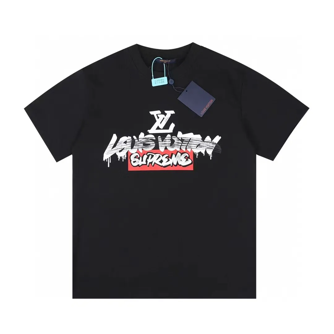 #S94 p110💰 1v 2023 new LV co-branded supreme round neck short-sleeved T-shirt with back logo on the back, custom dyed, very comfortable to the touch, super versatile and good-looking short-sleeved, complete with three labels, non-market ordinary version, feel free to compare, quality is absolutely guaranteed, size: S M L XL XXL
