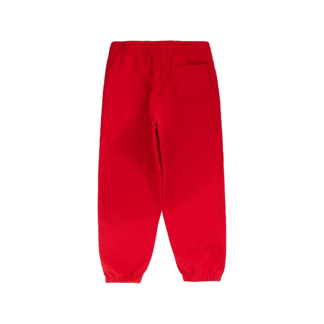 🅿️290 S233 top version Supreme 22FW Satin Applique Sweatpant patch embroidered large logo plus velvet sweatpants. For those of us who focus on top Supreme, this style of sweatpants is naturally available at our fingertips. ZP purchase and pattern making operation 1. Fabric: ZP testing, custom woven and dyed, pure cotton 430G plus velvet main fabric, horizontal cutting 2. Embroidery: embroidery equipment Used Behringer BEKS-Y924 machine (a level higher than Tajima embroidery machine), the embroidery thickness, saturation and size are all ZP consistent. 3. Sewing process: Four-needle and six-thread boneless splicing technology is used in twelve places of the whole garment. Processed by a senior foreign trade factory (ordinary factories cannot do it) 4. Customized ZP main label/washing mark/tag/packaging bag (equipped with an extra large thickened handbag) Color: black and white/black/grey/navy/red/green/brown Size: S/M/L/XL
