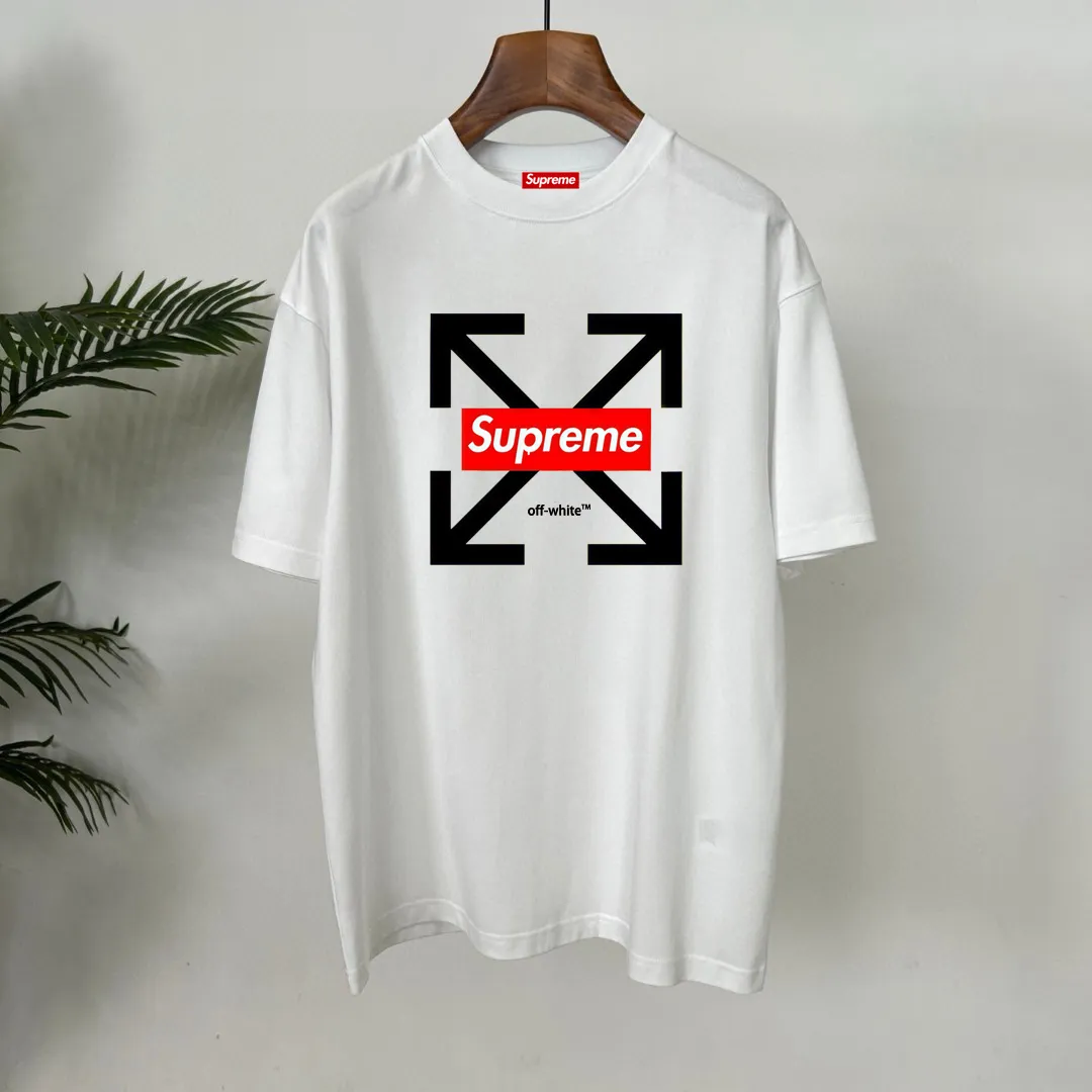 🅿️180 Supreme joint off short-sleeved T-shirt is made of 250g Salona fabric. The whole piece is made of three-needle five-thread technology. The neckline-shoulder seam-sleeve seam is double-threaded, which looks more three-dimensional and textured. The same craftsmanship as the authentic original, classic version. Feel free to compare zp. The whole piece is made of three-needle five-thread craftsmanship. The neckline-shoulder seam-sleeve seam is double-threaded, which looks more three-dimensional and textured. The craftsmanship is consistent with the authentic original version. Classic version. Color: black white Size: S M L XL XXL
