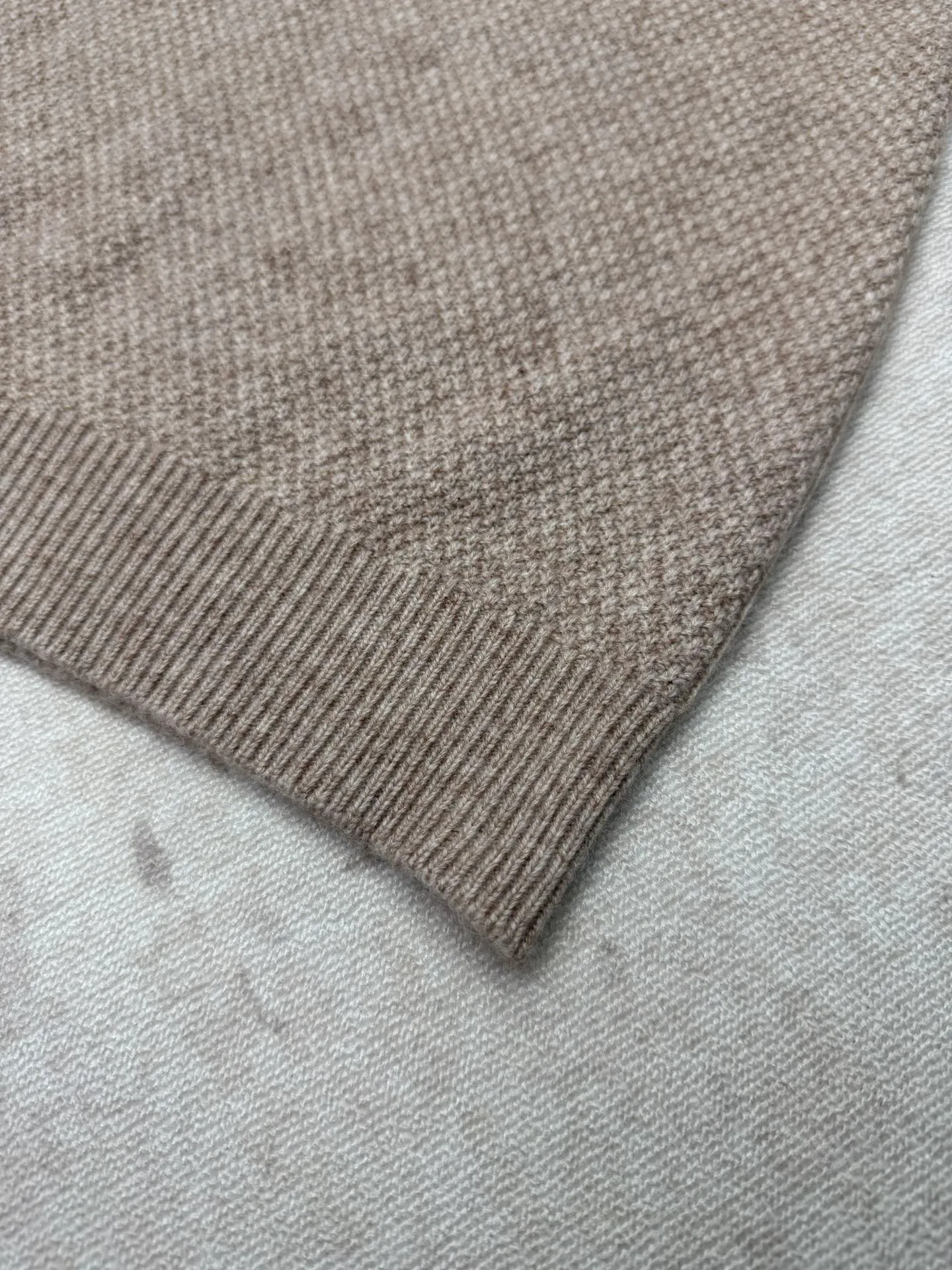 🅿️600 Ermenegildo Zegna 25ss new solid color polo sweater with brown embroidery on the chest. High version code number: 48.50.52.54.56.