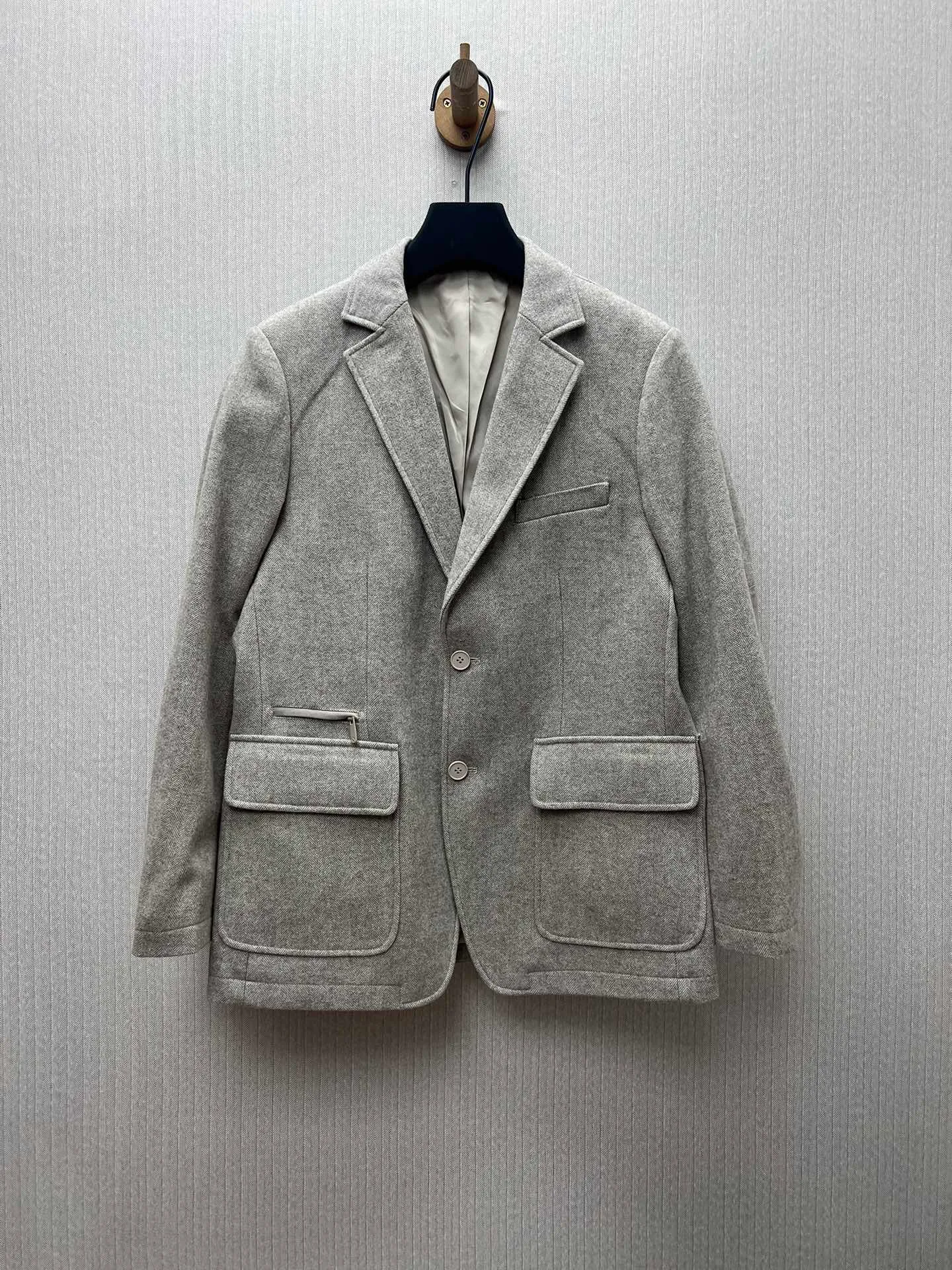 🅿️1140 Ermenegildo Zegna 25ss new autumn and winter men's small waist pocket design herringbone wool blend two-button business casual blazer Size: M.L.XL.XXL.XXXL.
