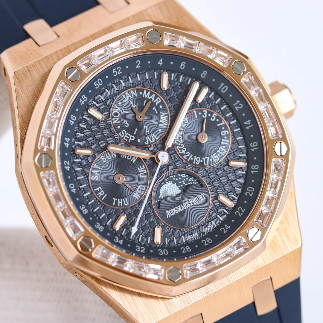 Unique charm: AP Audemars Piguet Royal Oak 26574ST series men's watch! A perfect and personalized experience! 1⃣️Diameter 41MM! 2⃣️ Equipped with a customized version of Cal.5134 movement, which perfectly restores functions! 3⃣️All functions such as calendar, day of the week, month, moon phase, etc. are all real functions and can be used normally. (Steel belt, tape, and belt models are optional) 3⃣️The watch case is made of 316L fine steel, and the entire case is CNC-processed with high precision, and the density is consistent with the original!           4⃣️The entire text is perfectly presented according to the original color! 5⃣️A three-piece set of shell cover, shell and bottom cover. The overall angle perfectly reflects the drawing process and the fusion of quality and beauty!